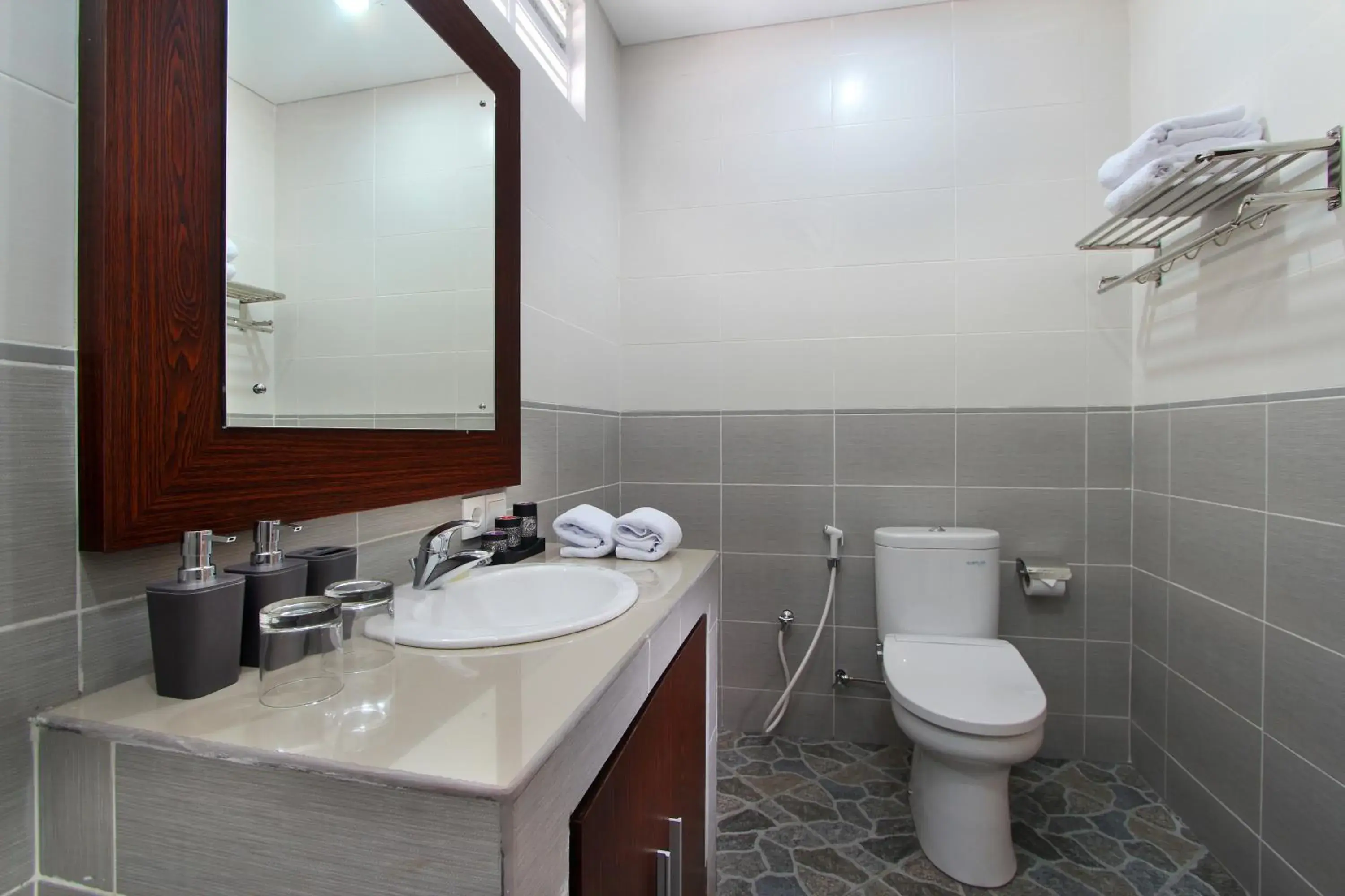 Bathroom in Lotus Tirta Seminyak Bathroom in Lotus Tirta Seminyak