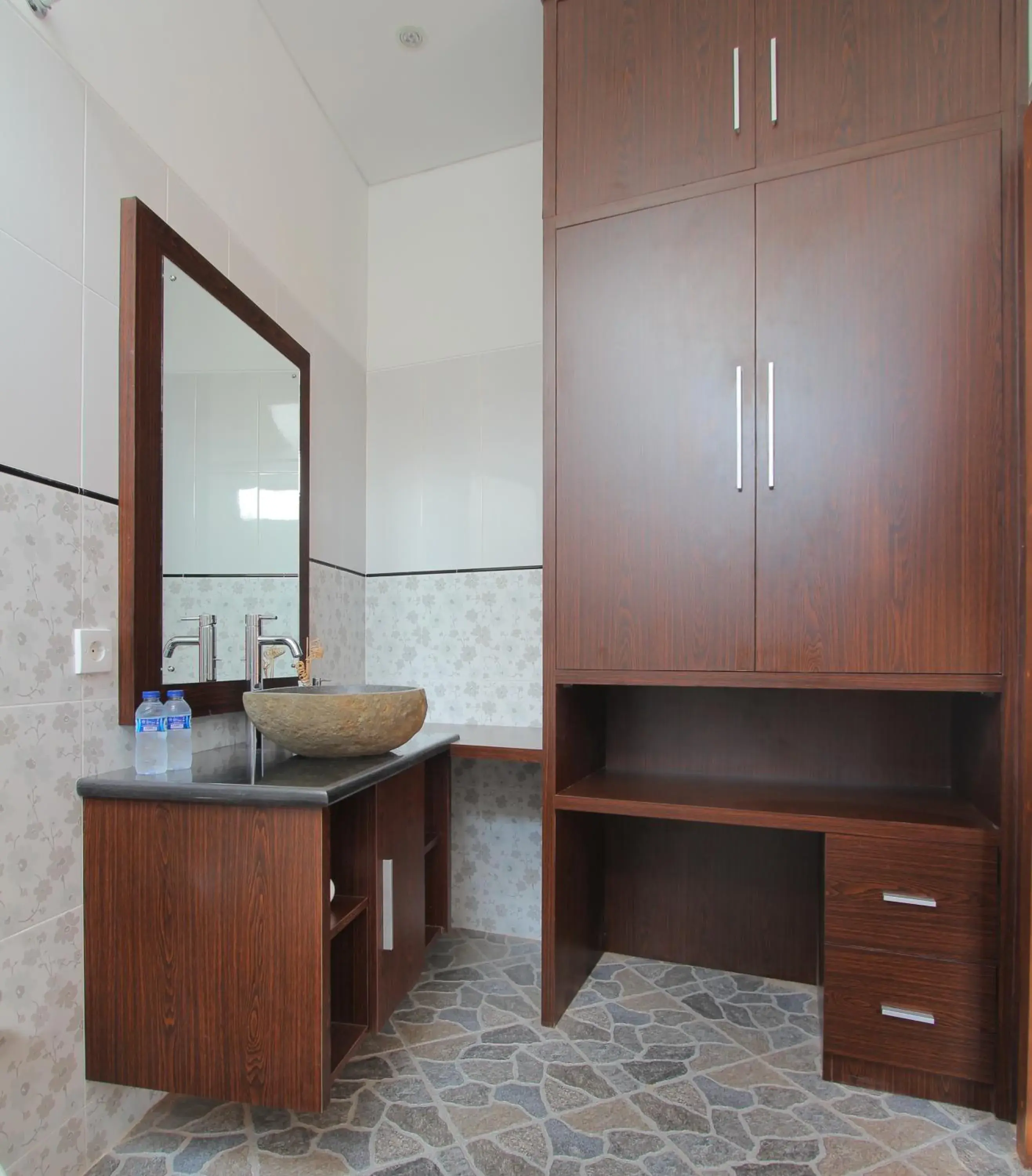 Bathroom in Lotus Tirta Seminyak Bathroom in Lotus Tirta Seminyak