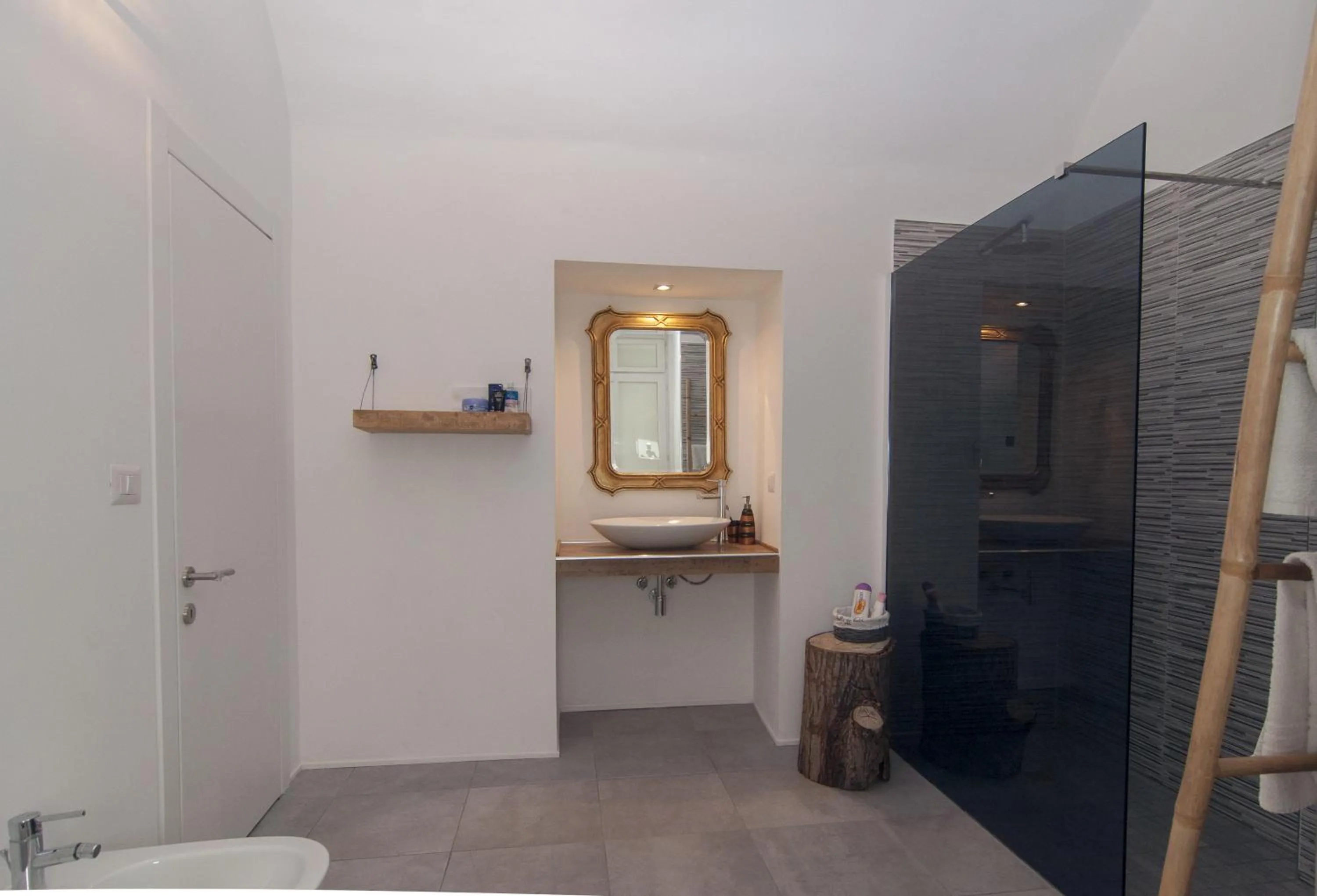 Bathroom in B&B Torino Très Chic