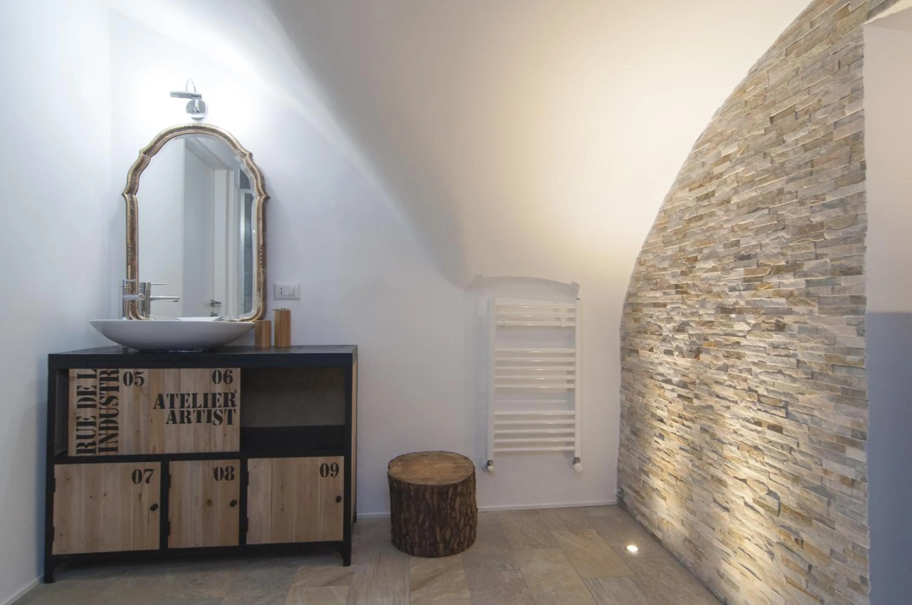 Toilet in B&B Torino Très Chic