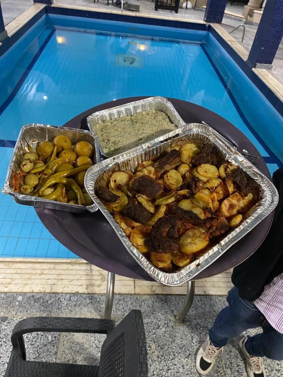 Food and drinks in Triangle Pyramids Boutique