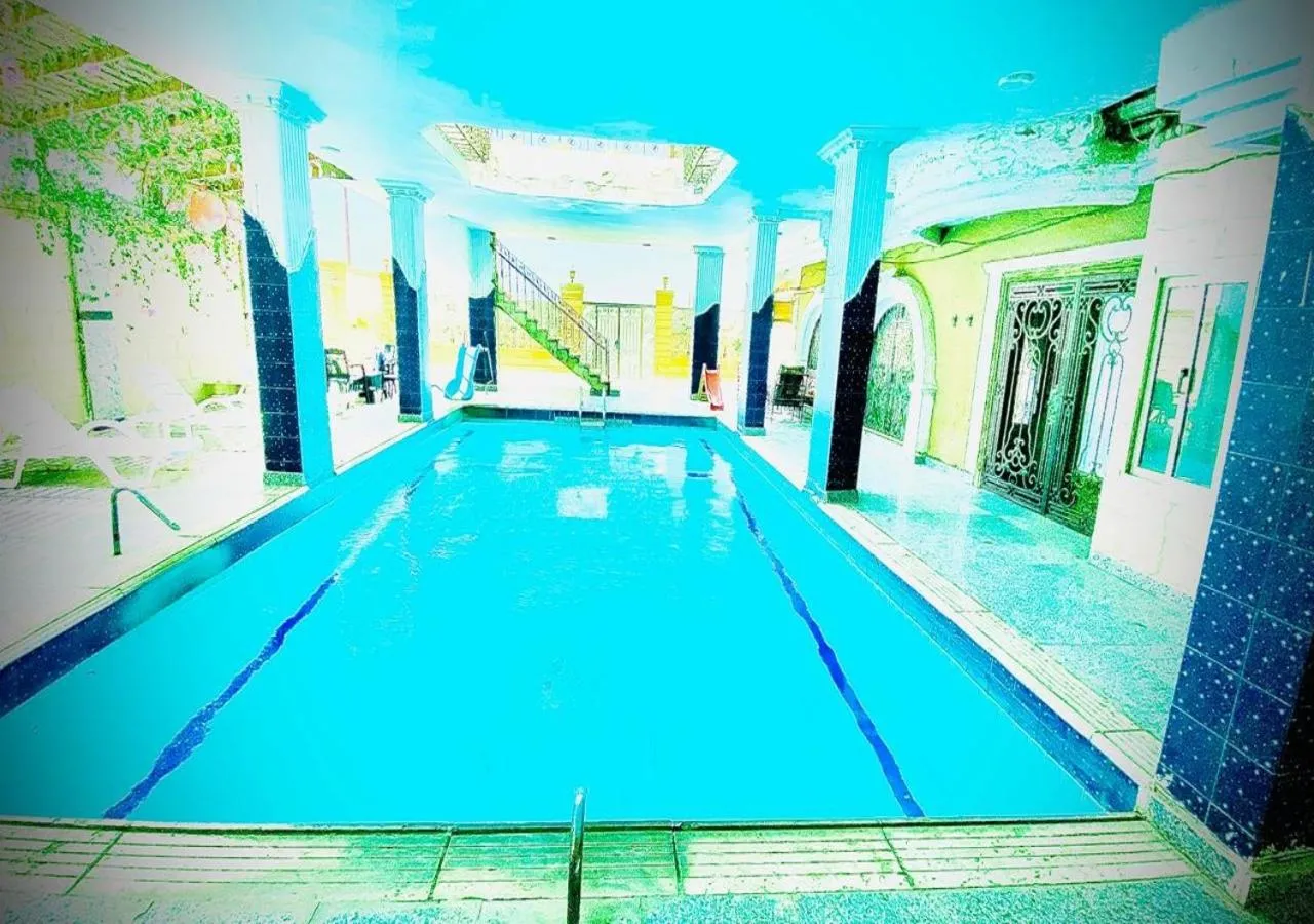 Swimming pool in Triangle Pyramids Boutique