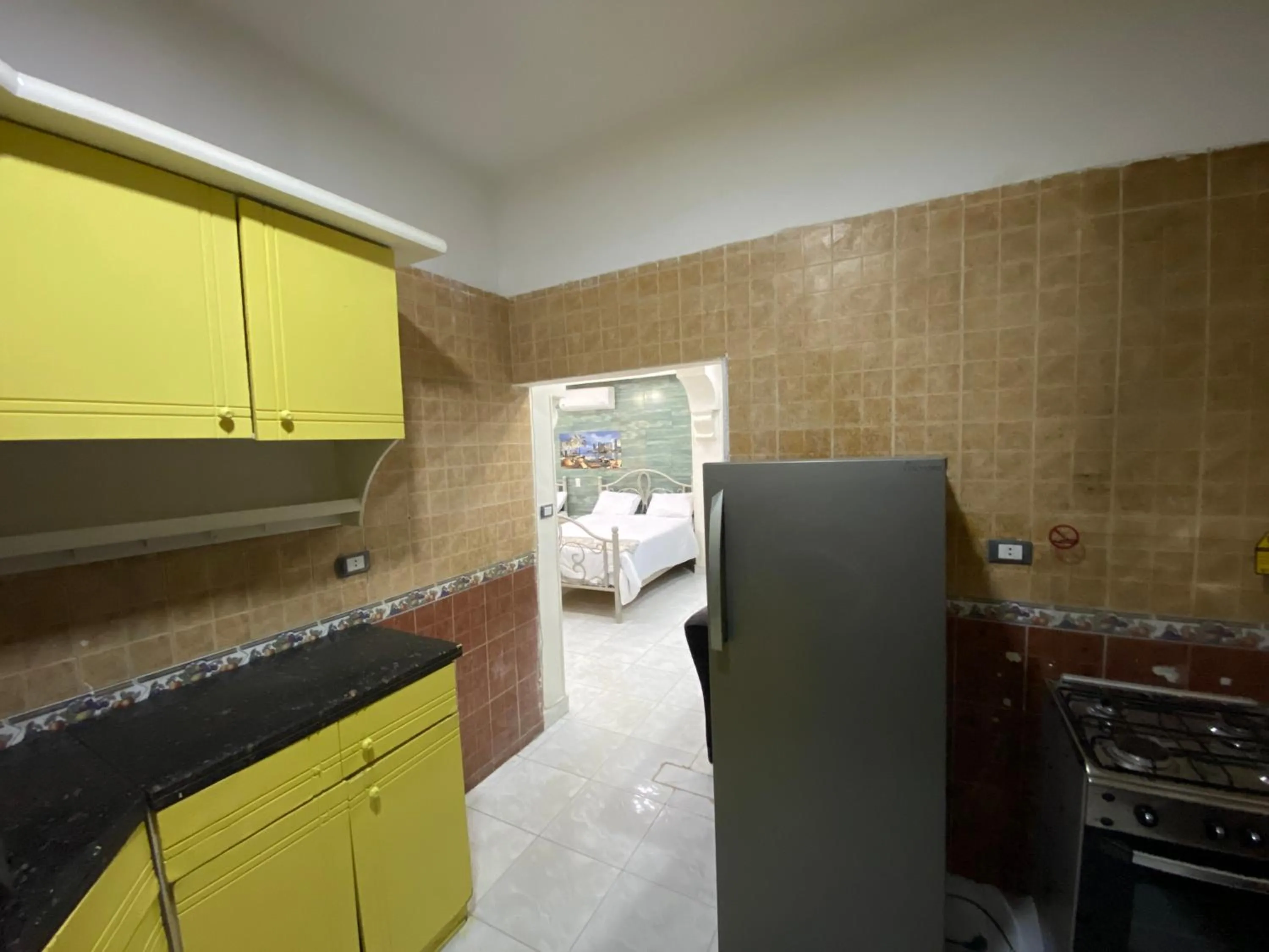 Kitchen or kitchenette in Triangle Pyramids Boutique