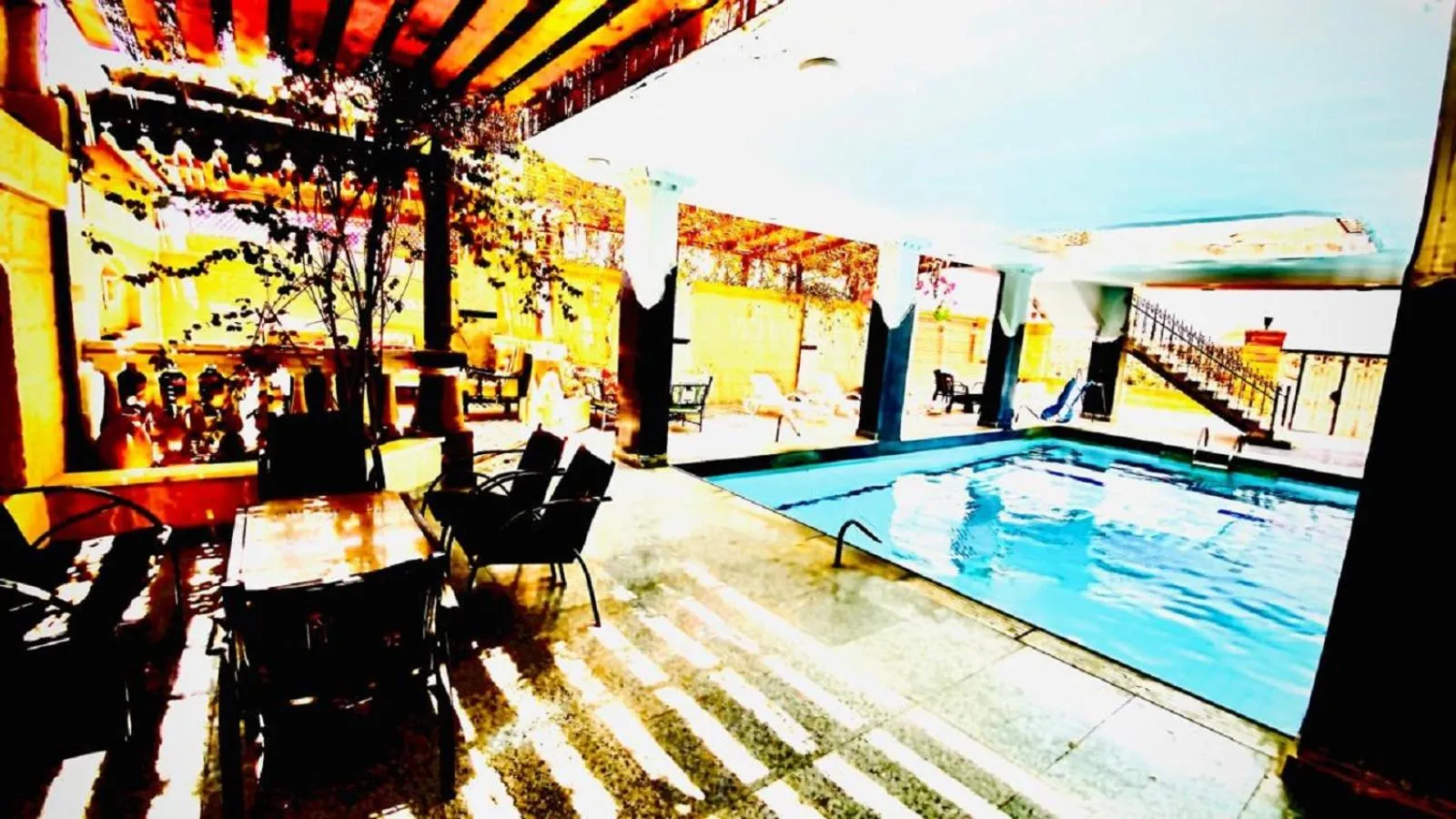 Swimming pool in Triangle Pyramids Boutique