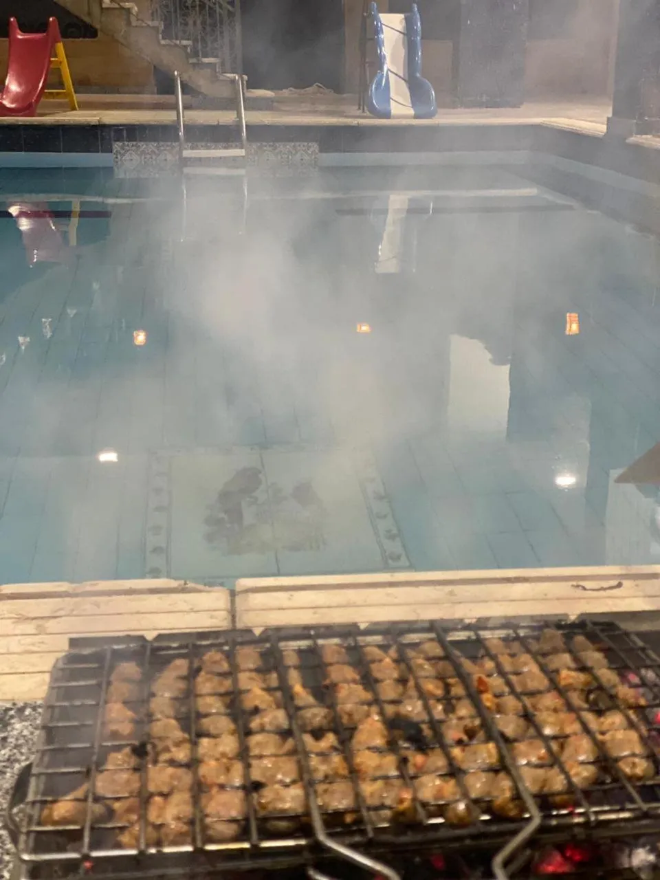 Swimming pool in Triangle Pyramids Boutique