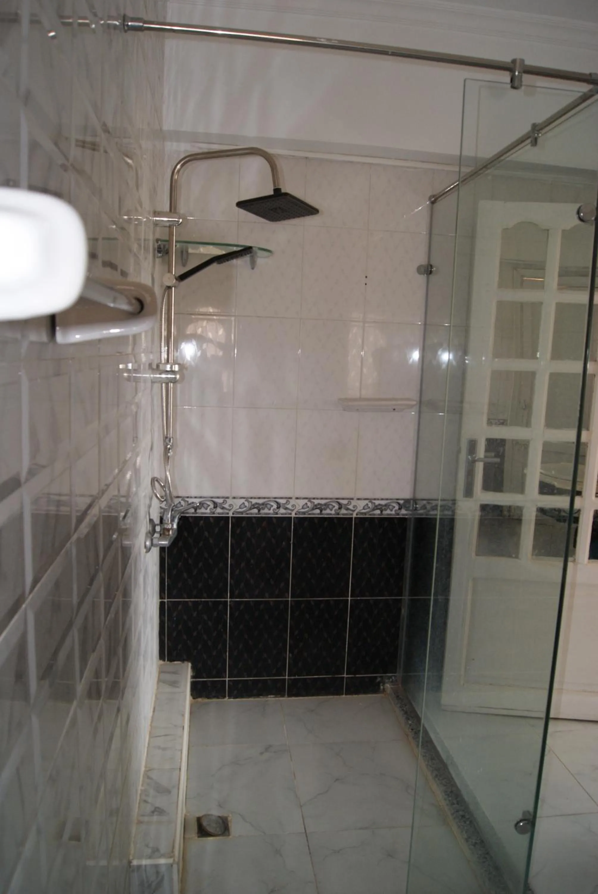 Shower in Triangle Pyramids Boutique