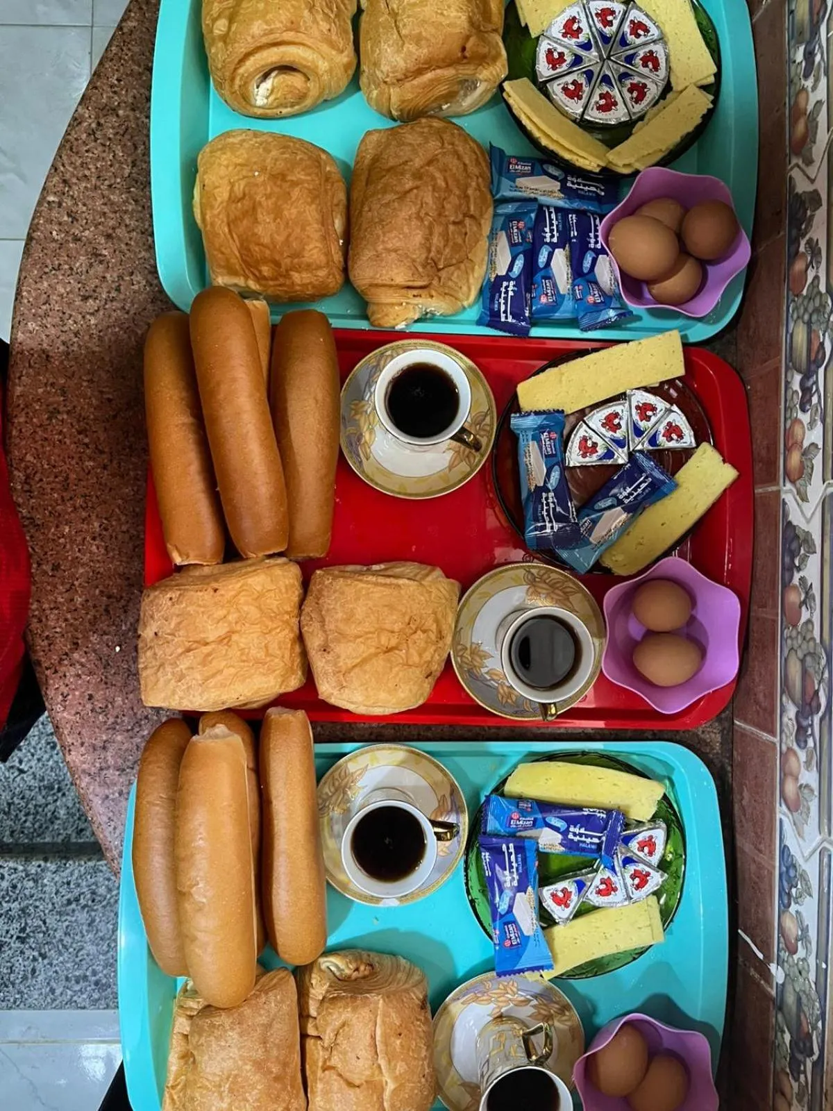 Breakfast in Triangle Pyramids Boutique