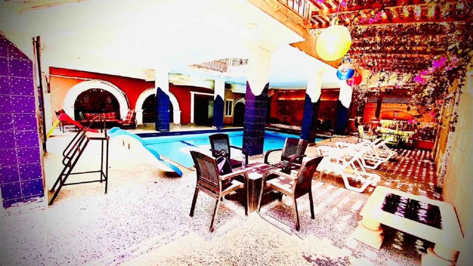 Swimming pool in Triangle Pyramids Boutique