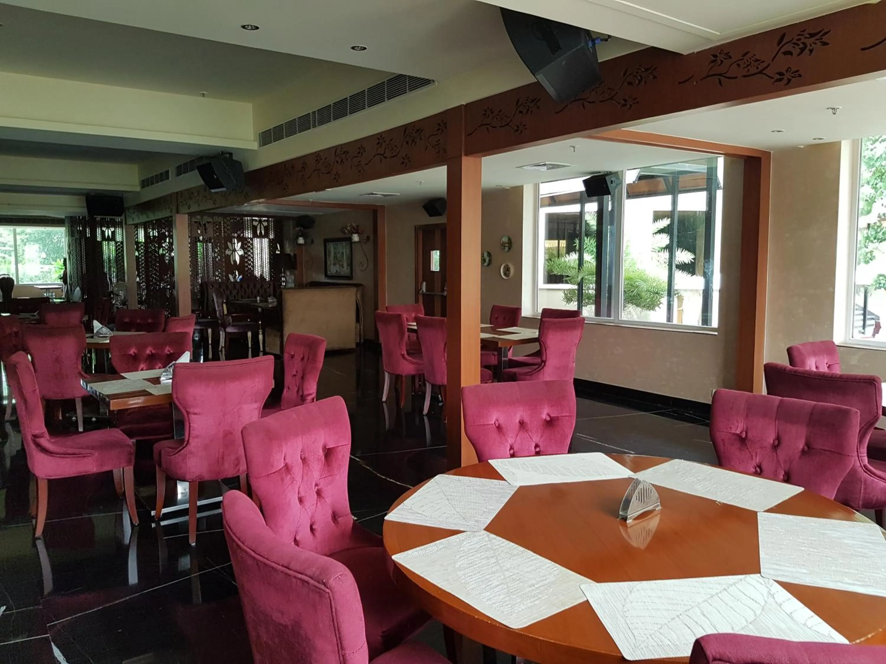 Restaurant/places to eat in Atrio by Devam