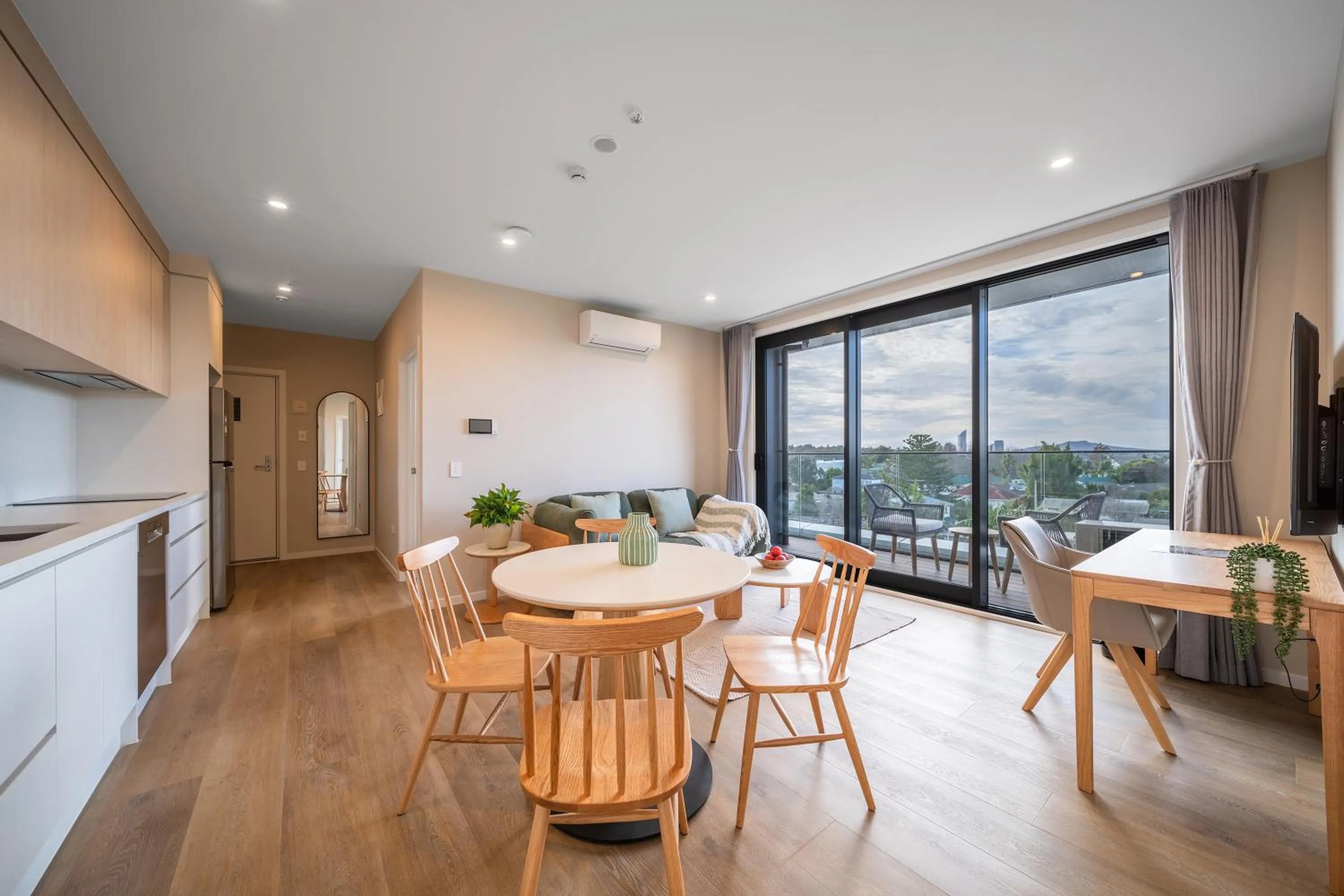 Suite with Mountain View in Palm Suites - Auckland