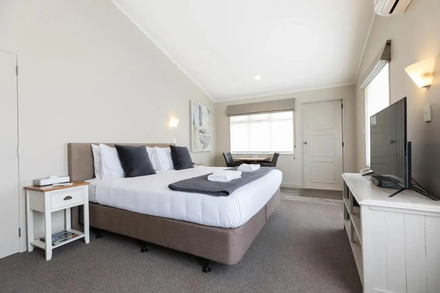 King Studio in Colonial Court Motor Inn King Studio in Colonial Court Motor Inn