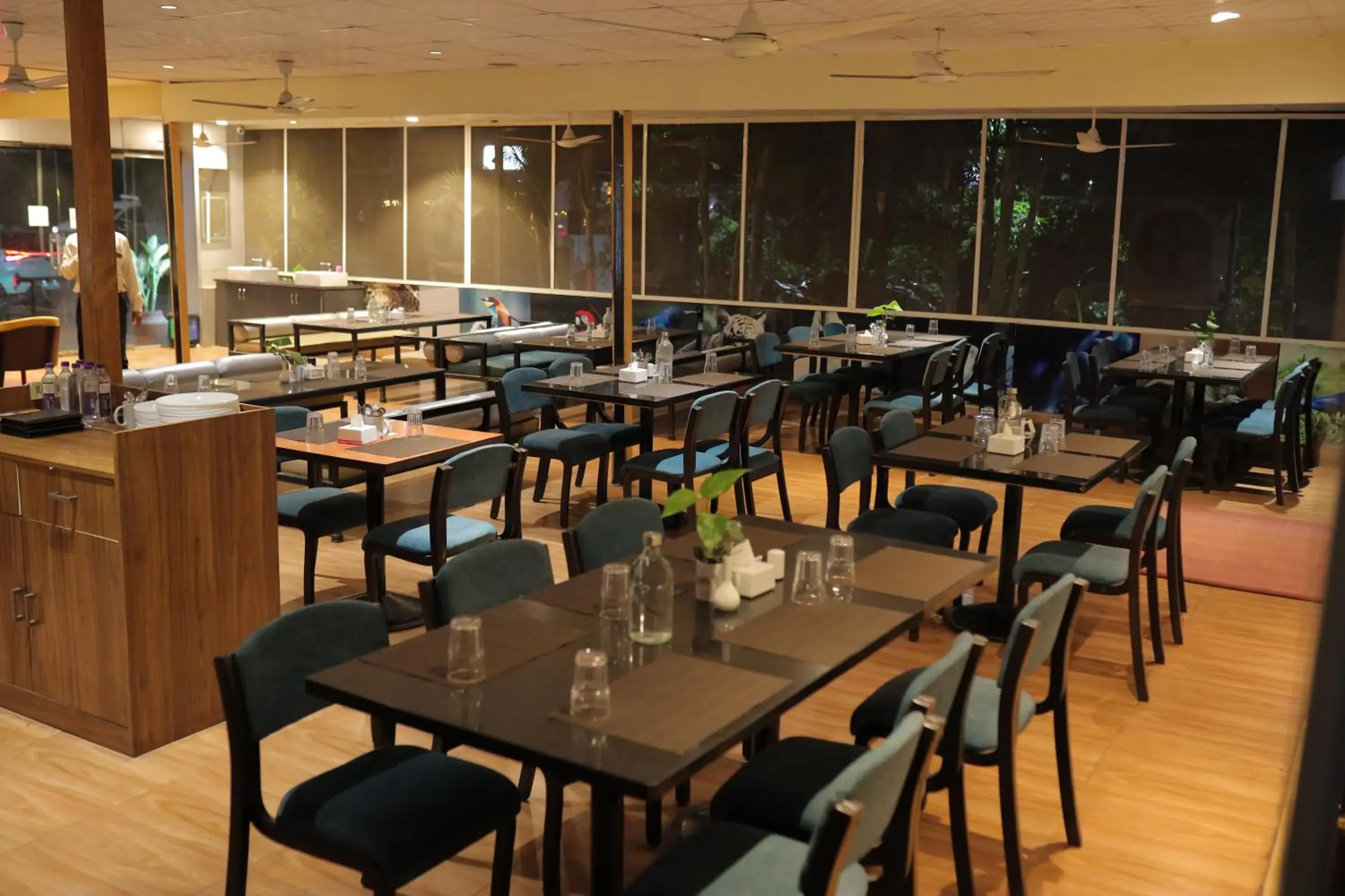 Restaurant/places to eat in HOTEL KB's Grand Restaurant/places to eat in HOTEL KB's Grand