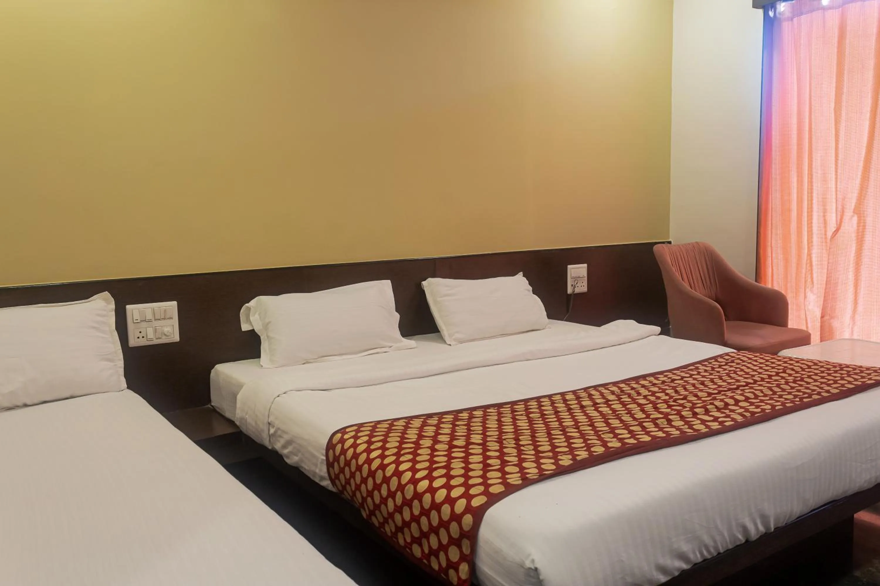 Bed in HOTEL KB's Grand