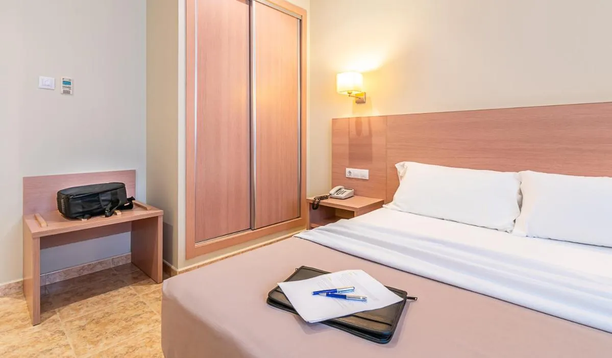 Bedroom, Bed in Hotel Alba