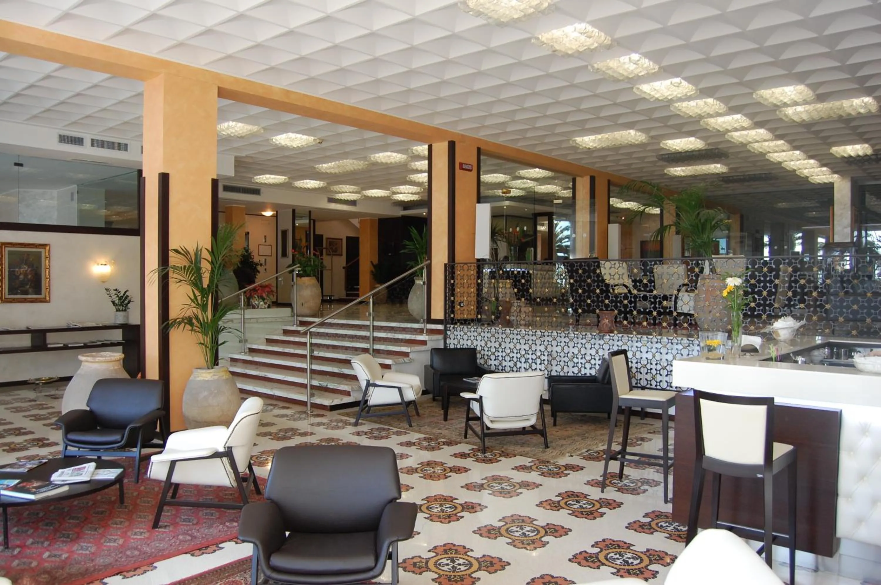 Lounge or bar in Grand Hotel Moroni