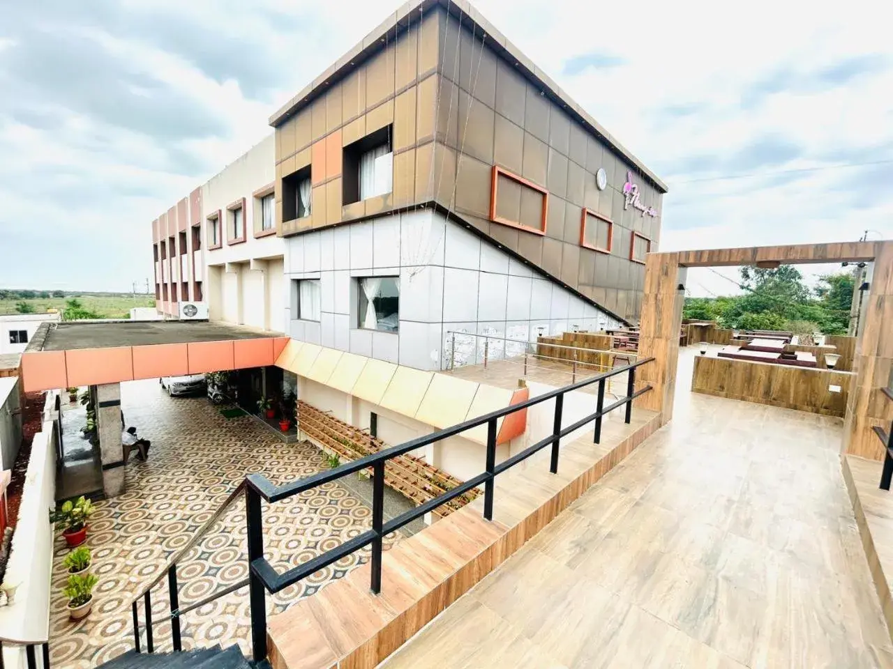 Monarch Express, Sri City Monarch Express, Sri City