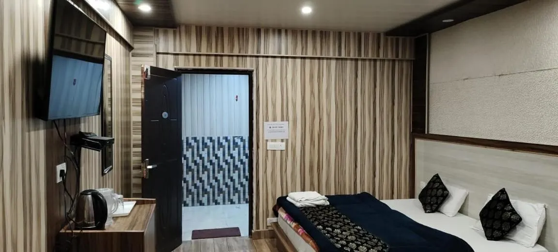 Laxmi Divine Badrinath