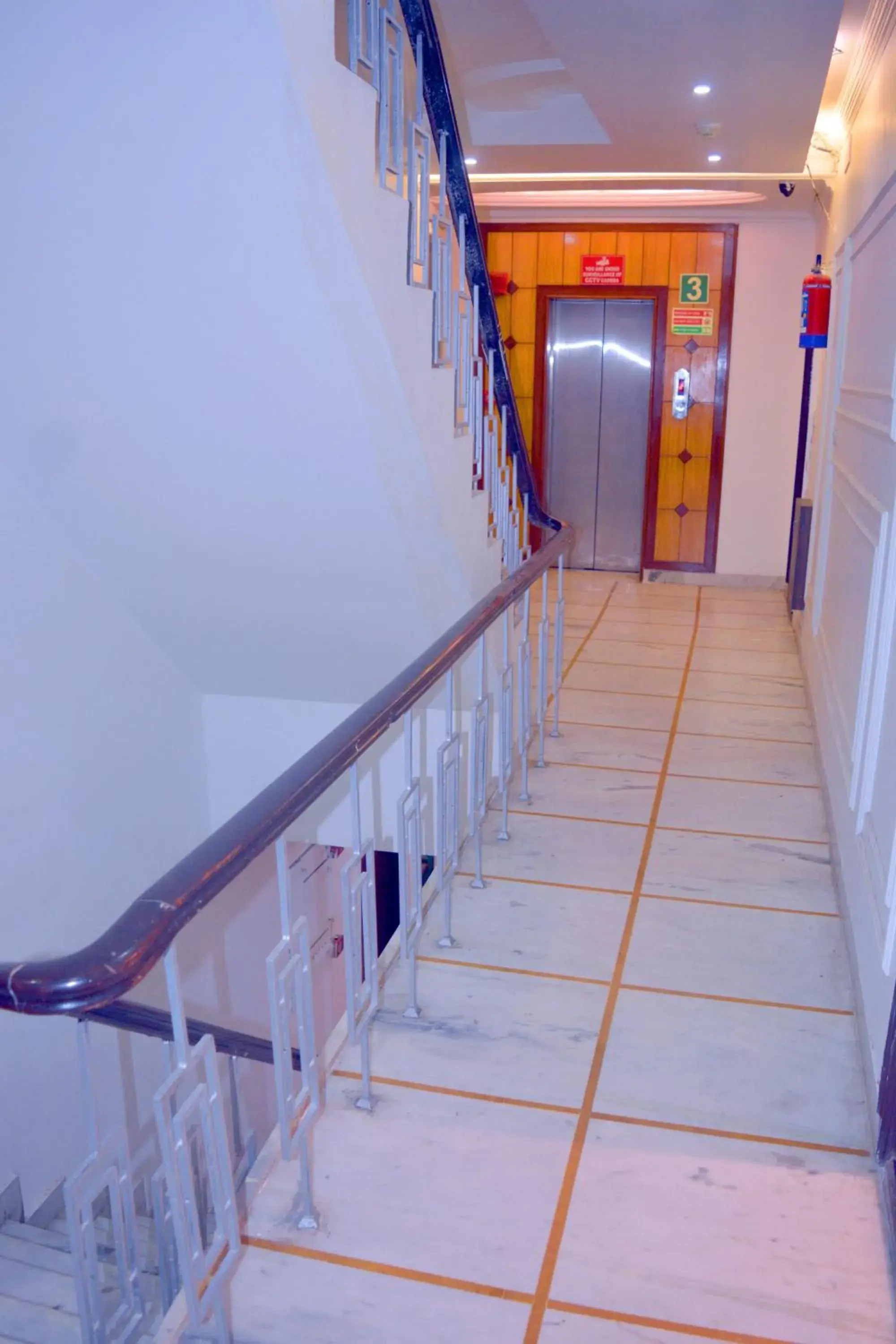 Property building in Hotel Delhi Empire Dx Property building in Hotel Delhi Empire Dx