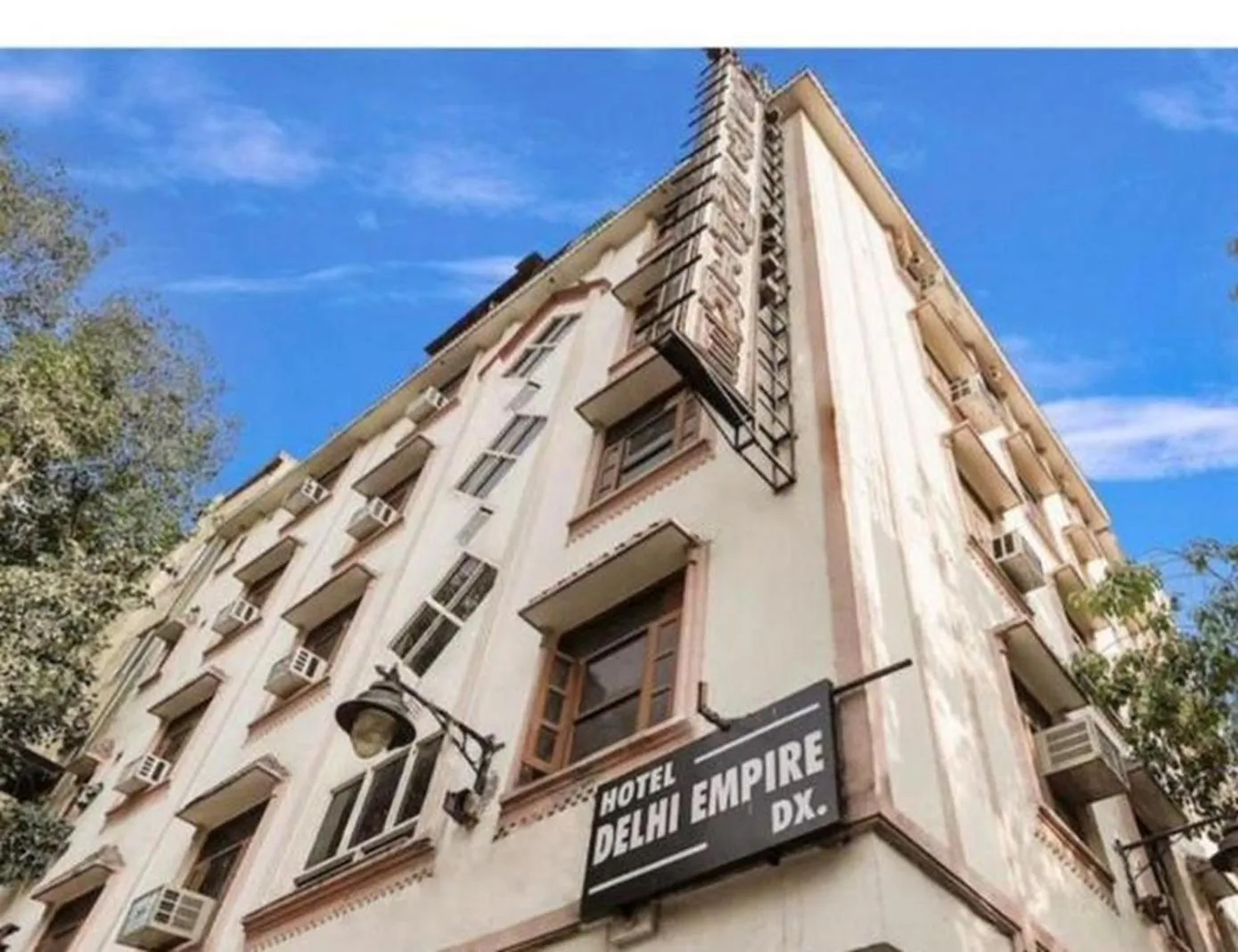 Property building in Hotel Delhi Empire Dx