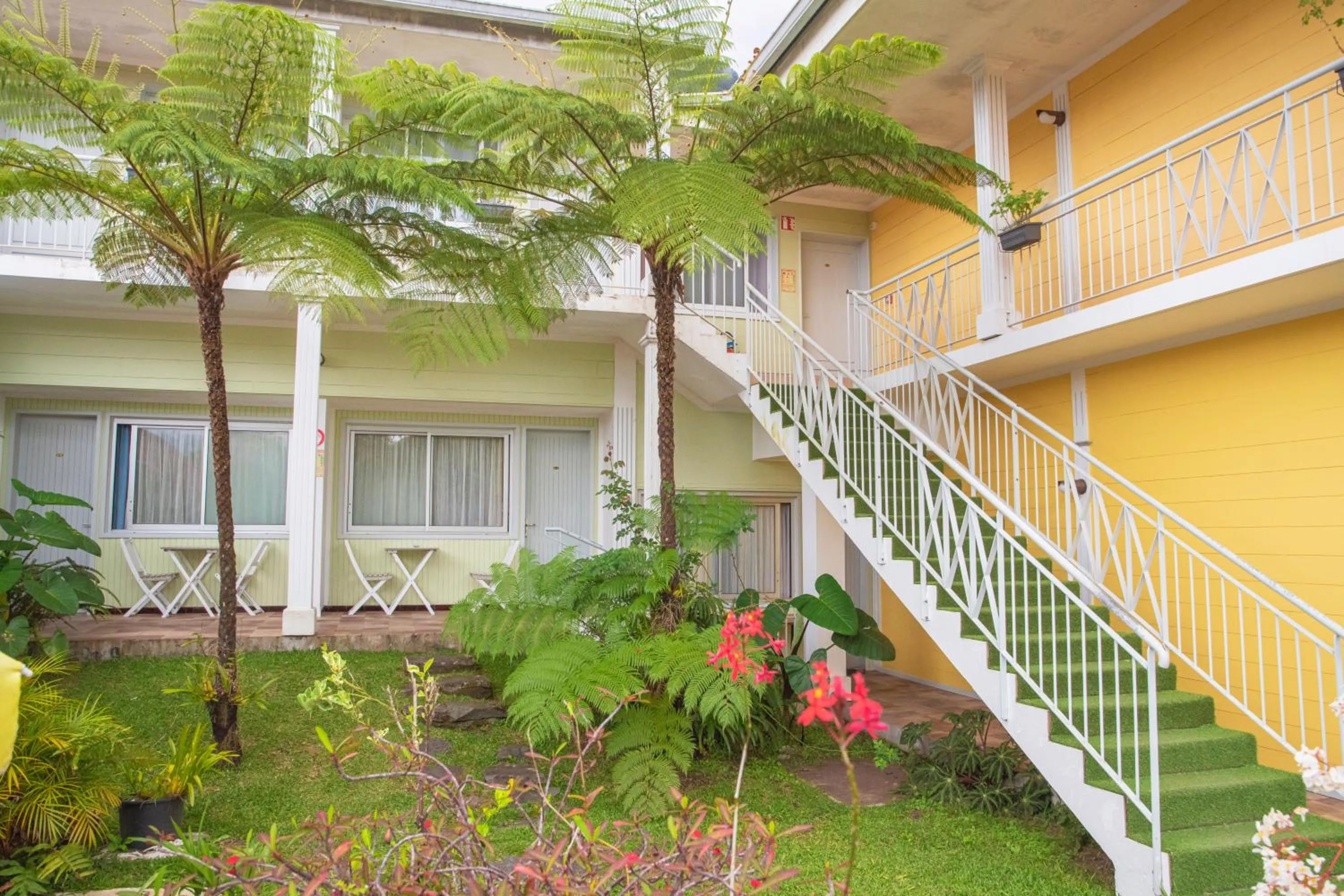 Garden in Le Relais Des Cimes