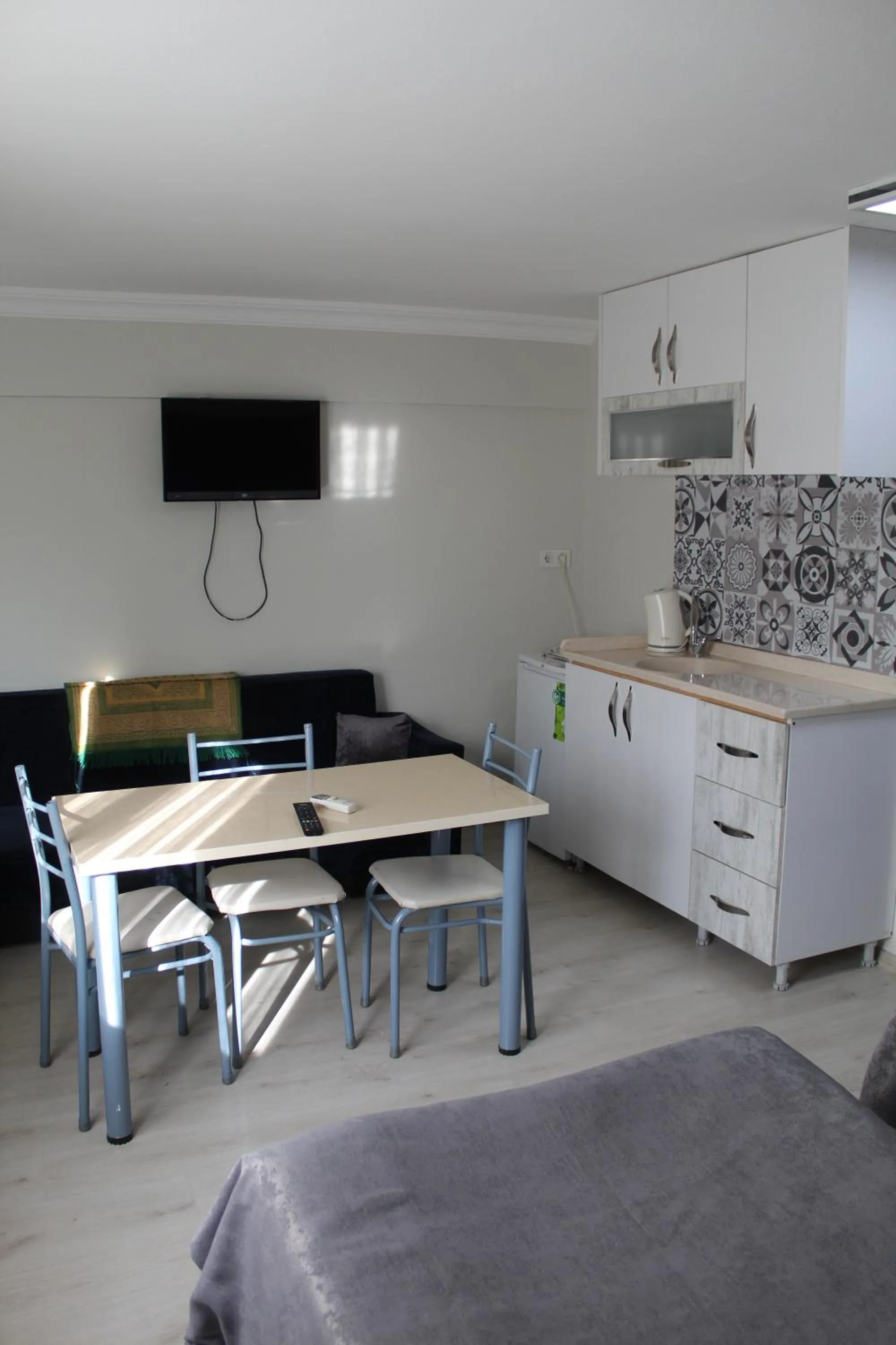 TV and multimedia in Oban Suites Istanbul