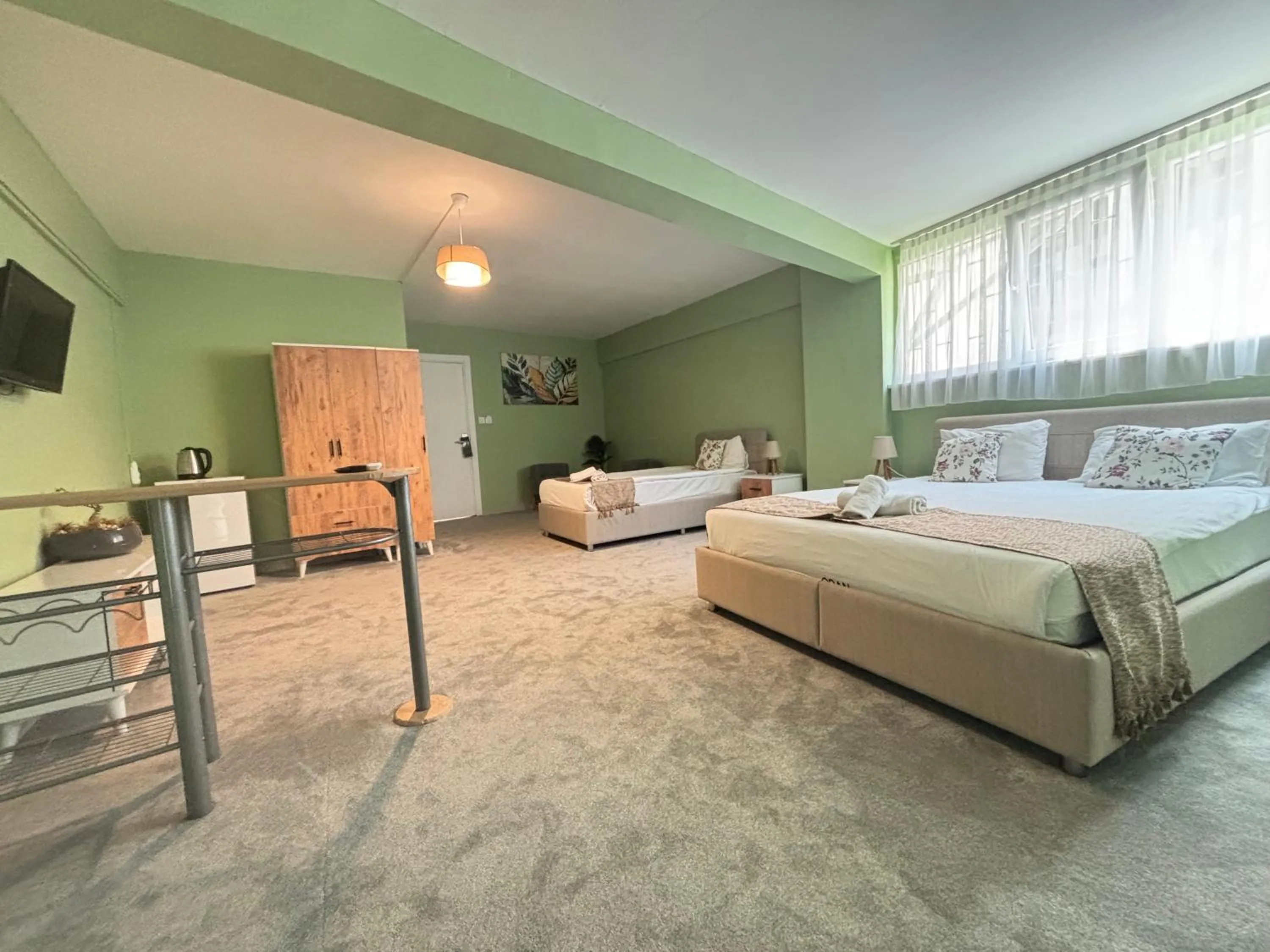 TV and multimedia, Bed in Oban Suites Istanbul