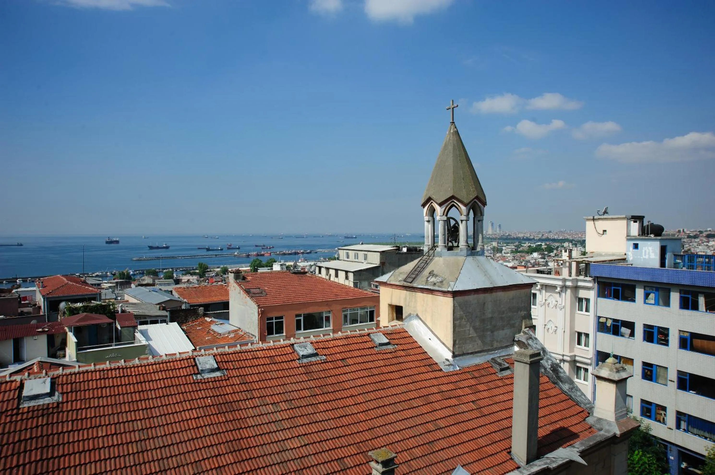City view in Oban Suites Istanbul