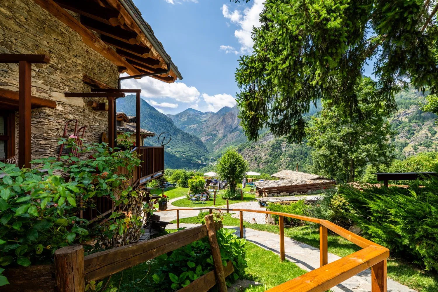 Property building in Brieis Relais Alpino