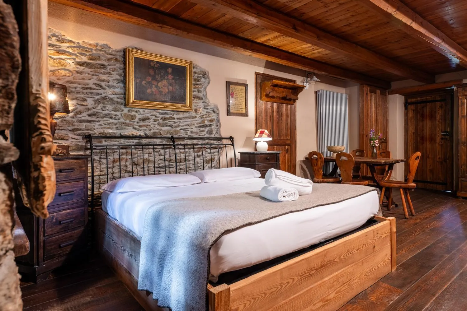 Bedroom, Bed in Brieis Relais Alpino