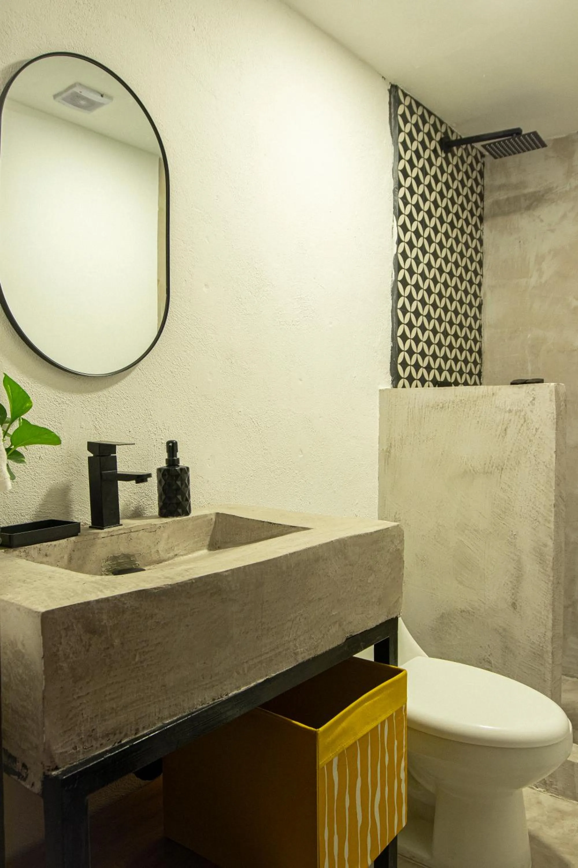 Bathroom in Adhoc Barrio Antiguo