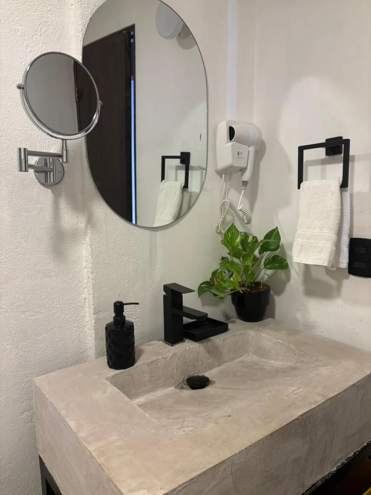 Bathroom in Adhoc Barrio Antiguo