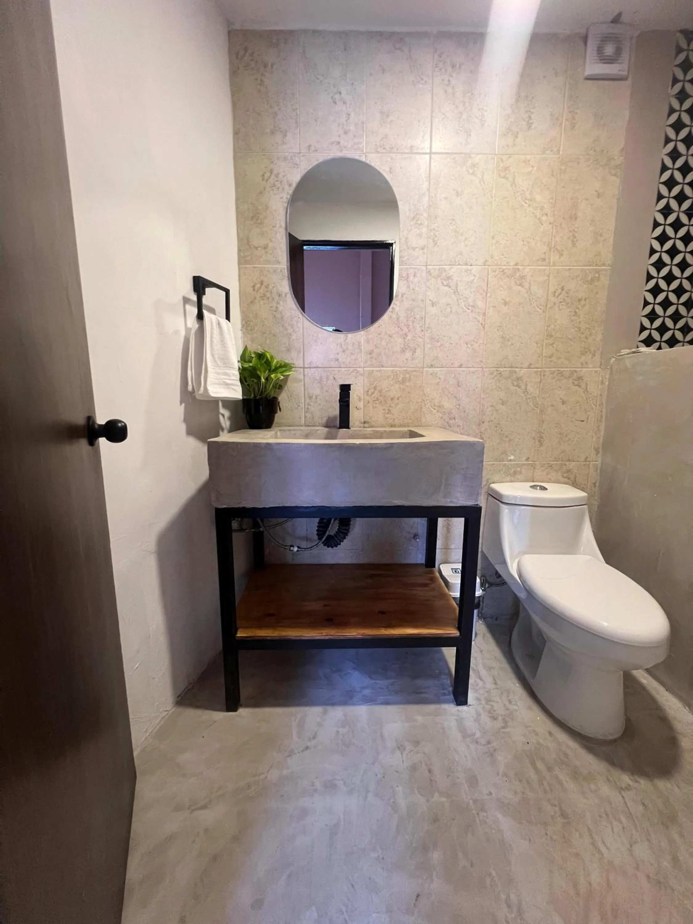 Bathroom in Adhoc Barrio Antiguo