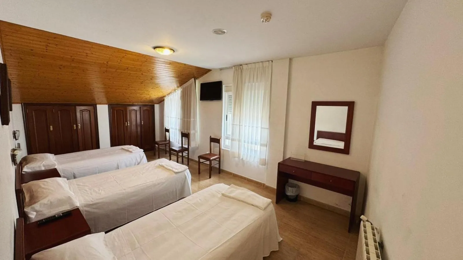 Bed in Hotel Luso Leixoes-Exclusivo para Empresas