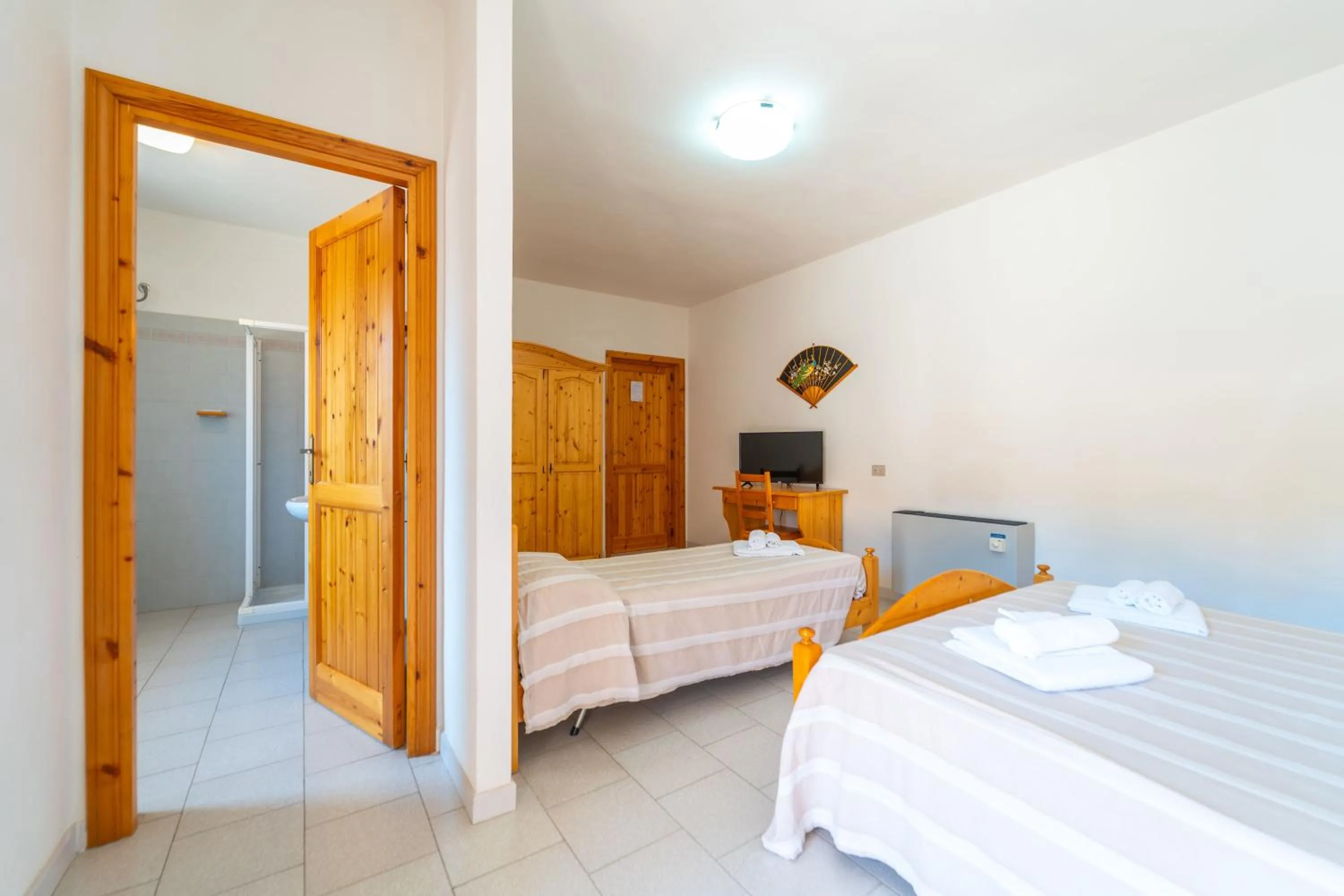 Double Room with Balcony (2 Adults + 1 Child) in hotel panorama