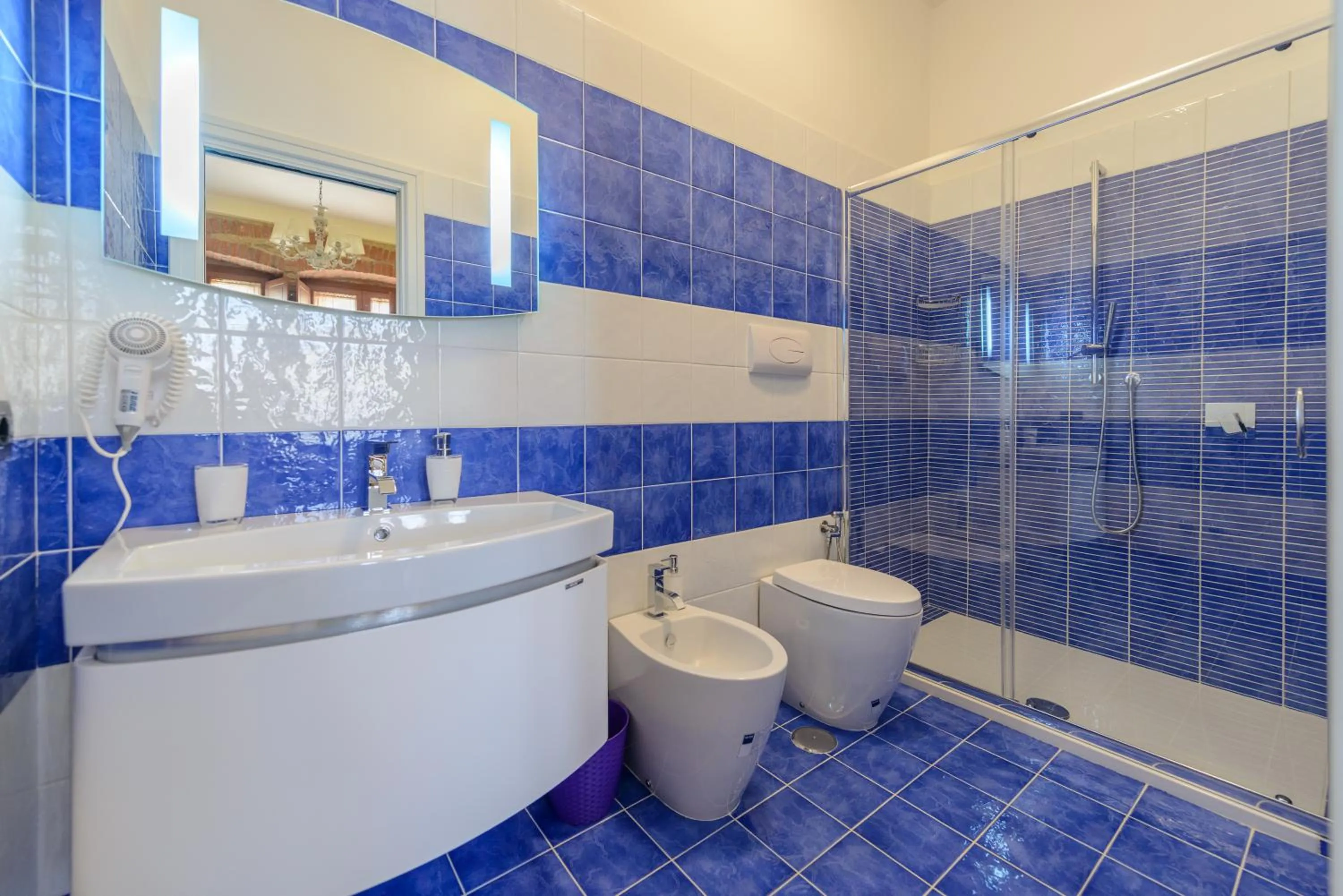 Shower in La Bifora b&b