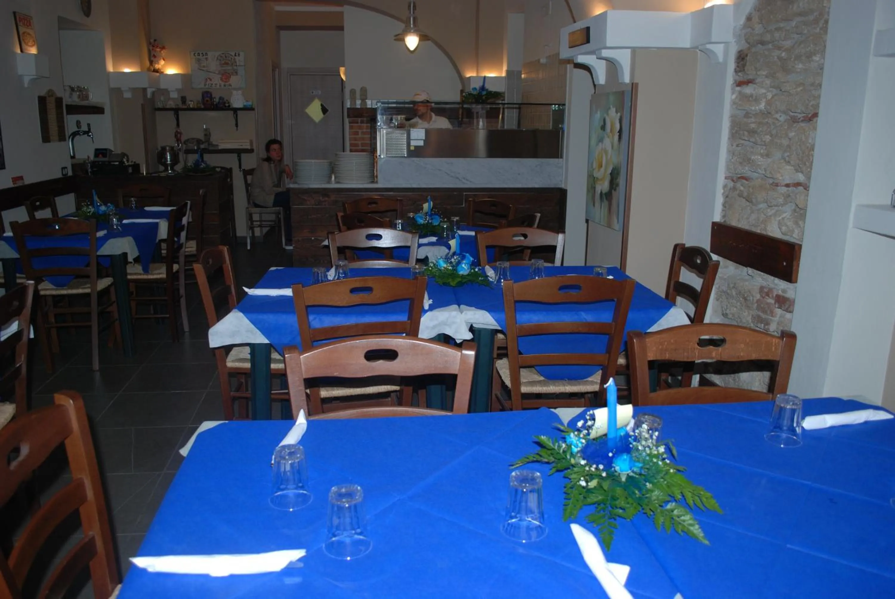 Restaurant/places to eat in B&B Casa 28