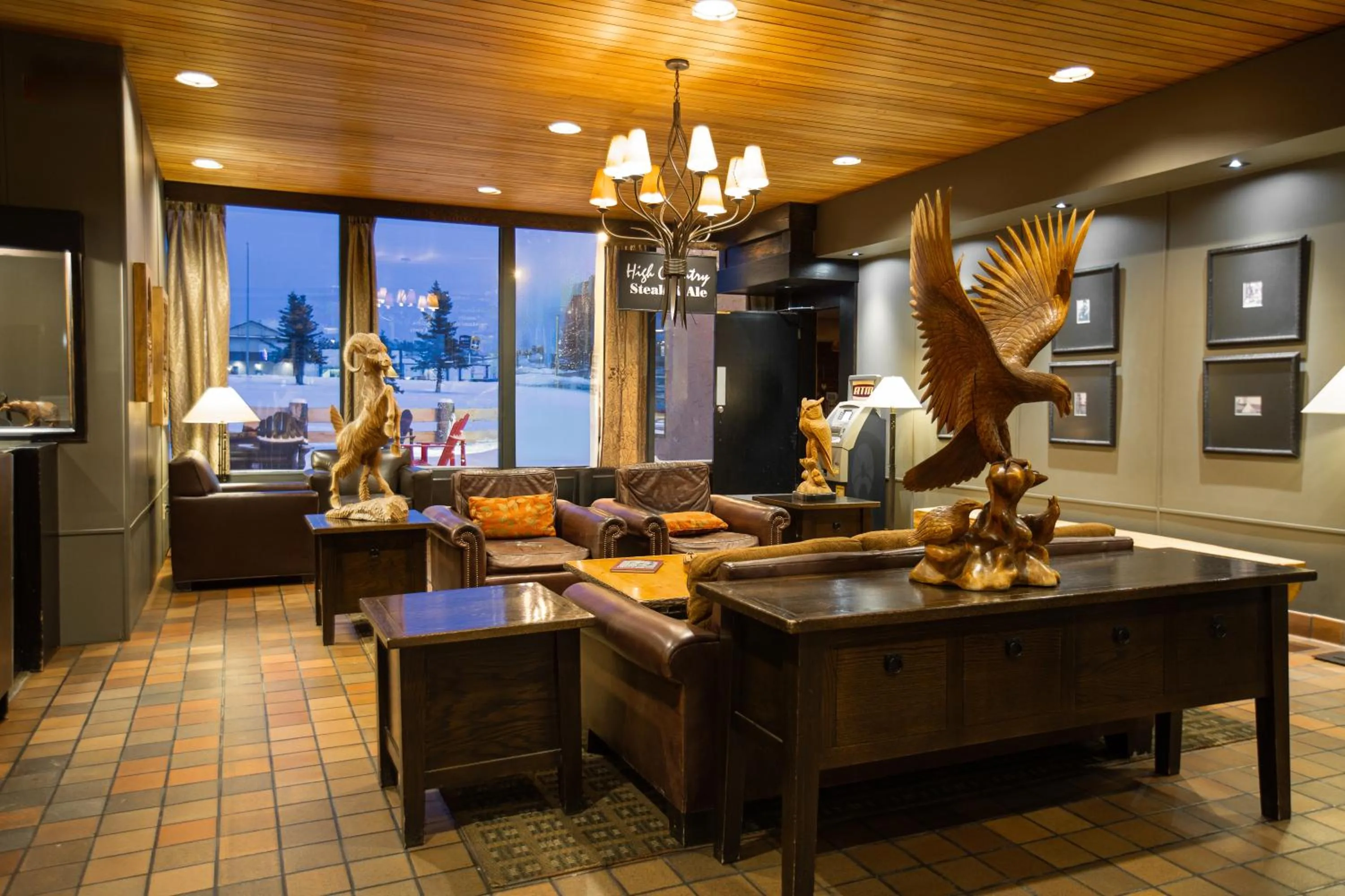 Grande Cache Hotel