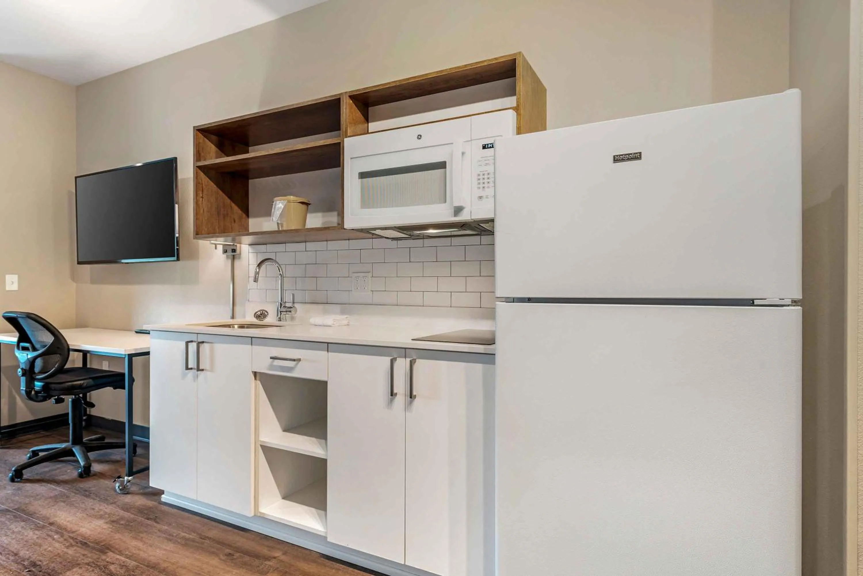 Kitchen or kitchenette in Extended Stay America Premier Suites - Jacksonville - Airport