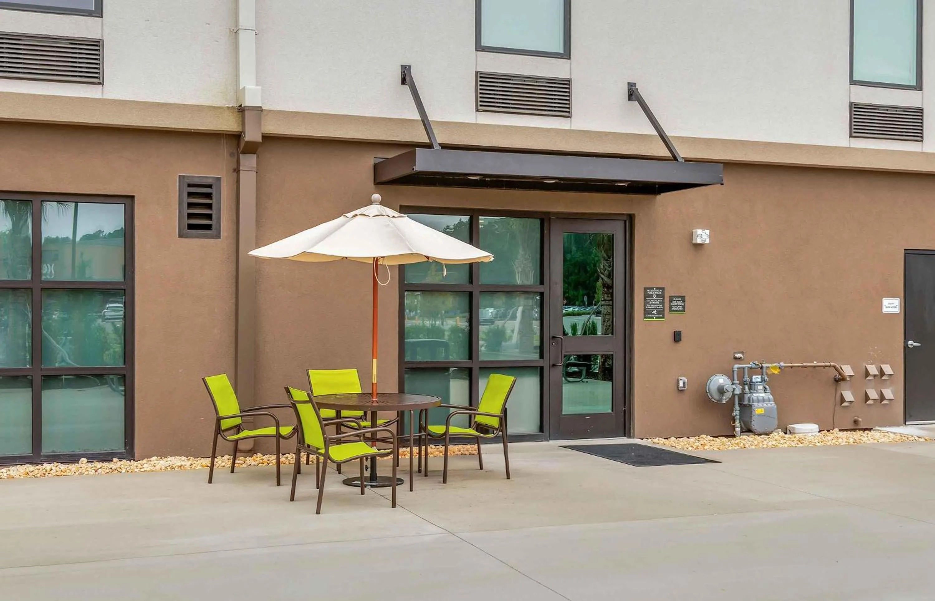 Property building in Extended Stay America Premier Suites - Jacksonville - Airport