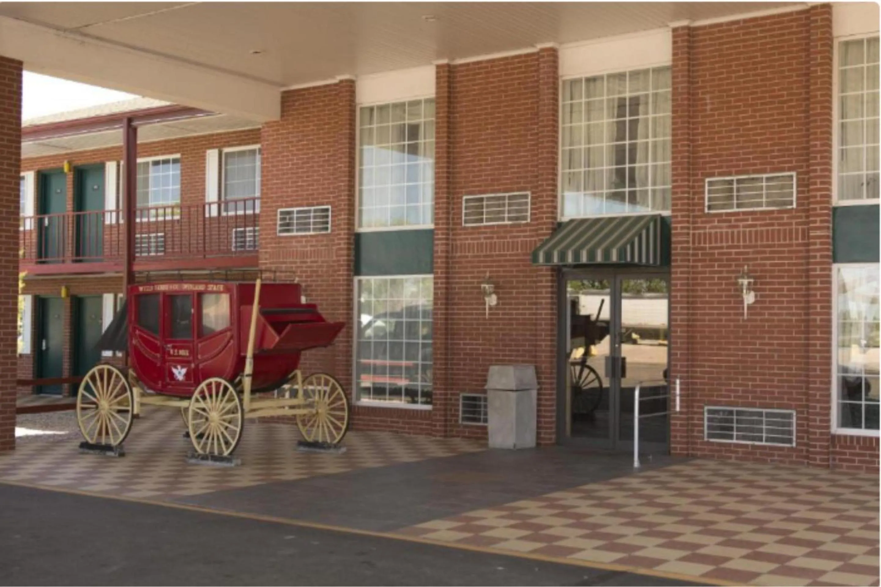 Facade/entrance in Stage Coach Inn By Capital O Ogallala I 80