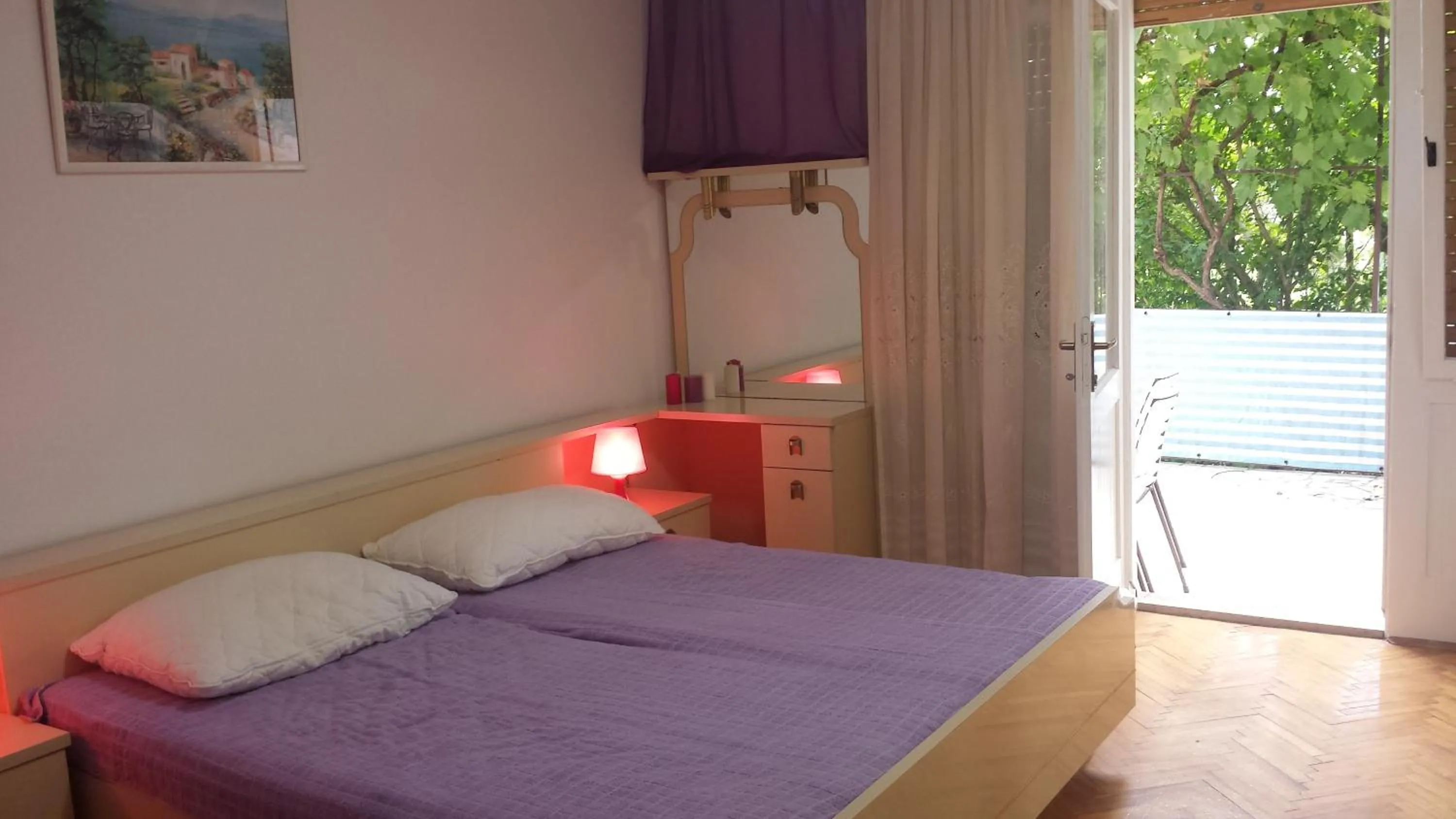 Bed in Apartments Paco & Bony