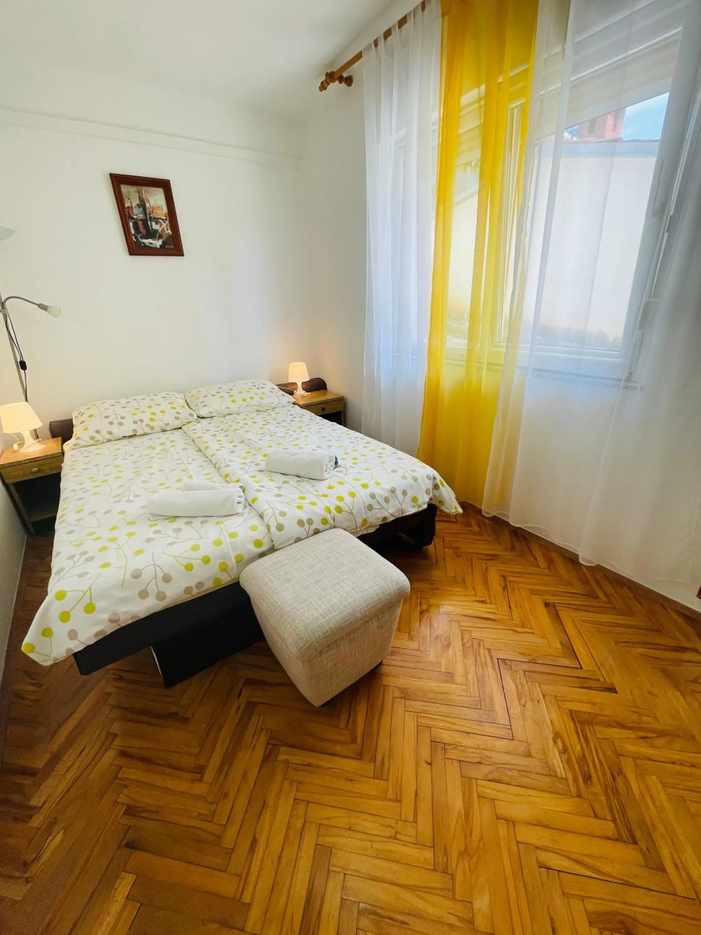 Bed in Apartments Paco & Bony