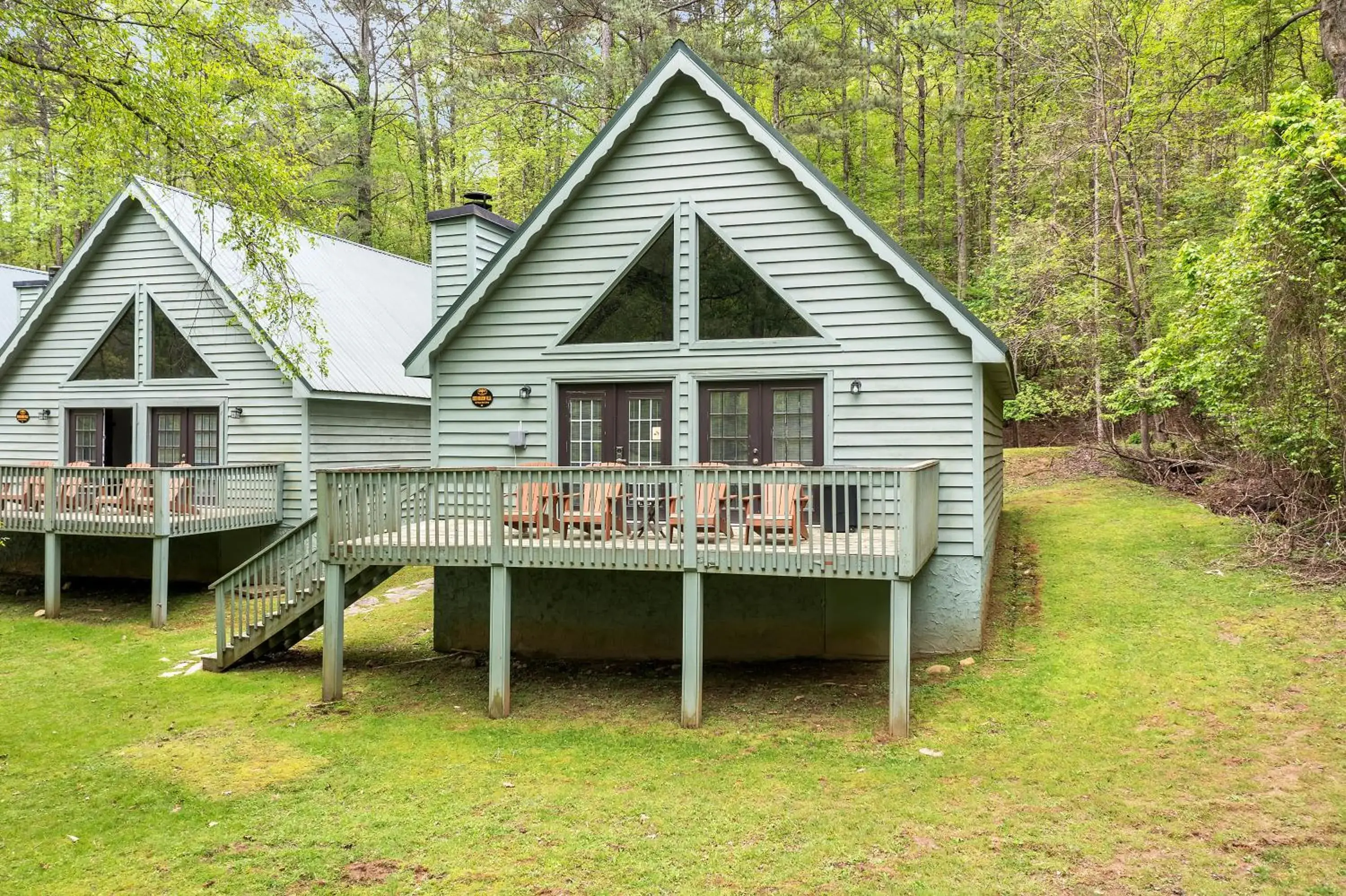 Property building in Coosawattee River Resort Property building in Coosawattee River Resort