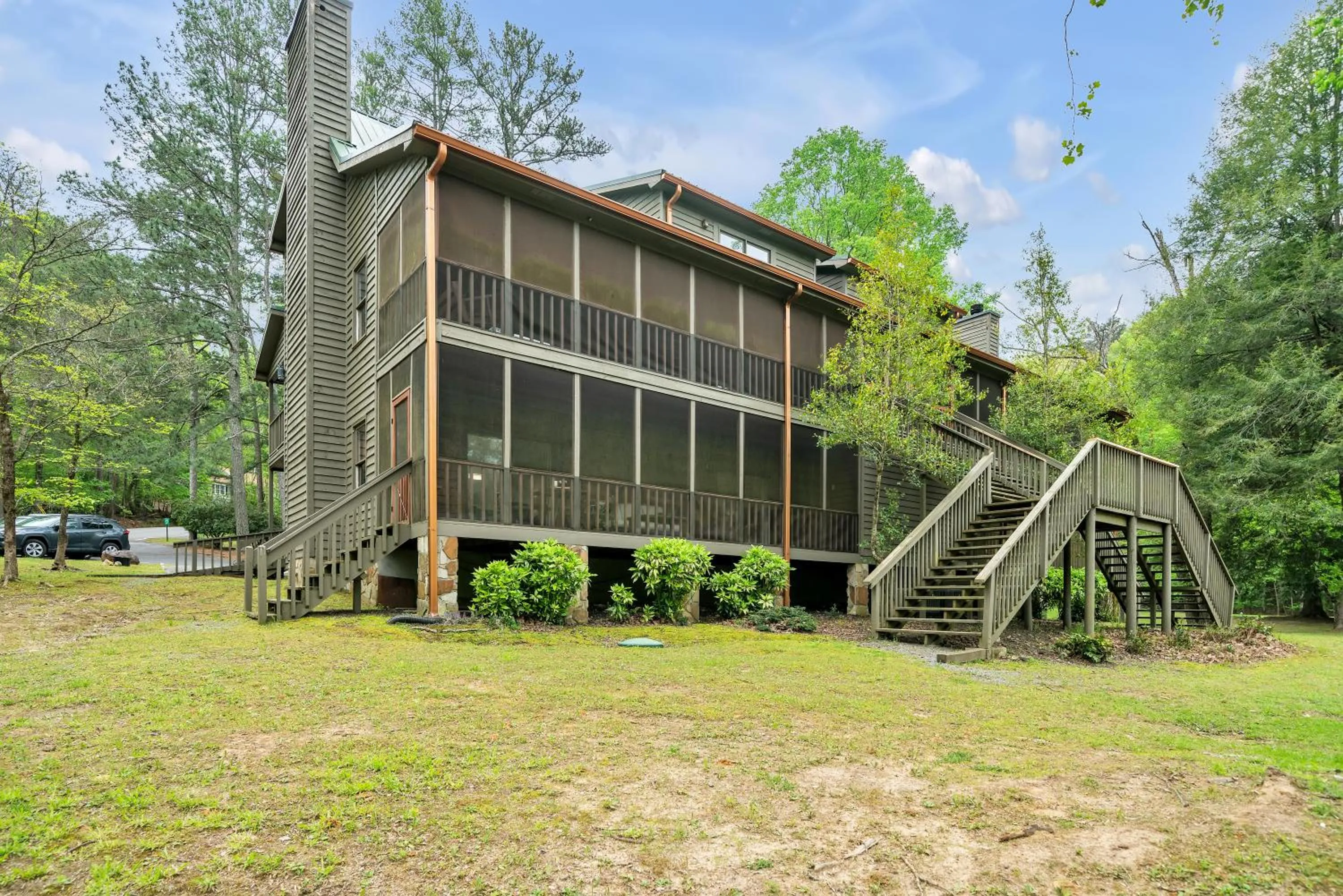 Property building in Coosawattee River Resort