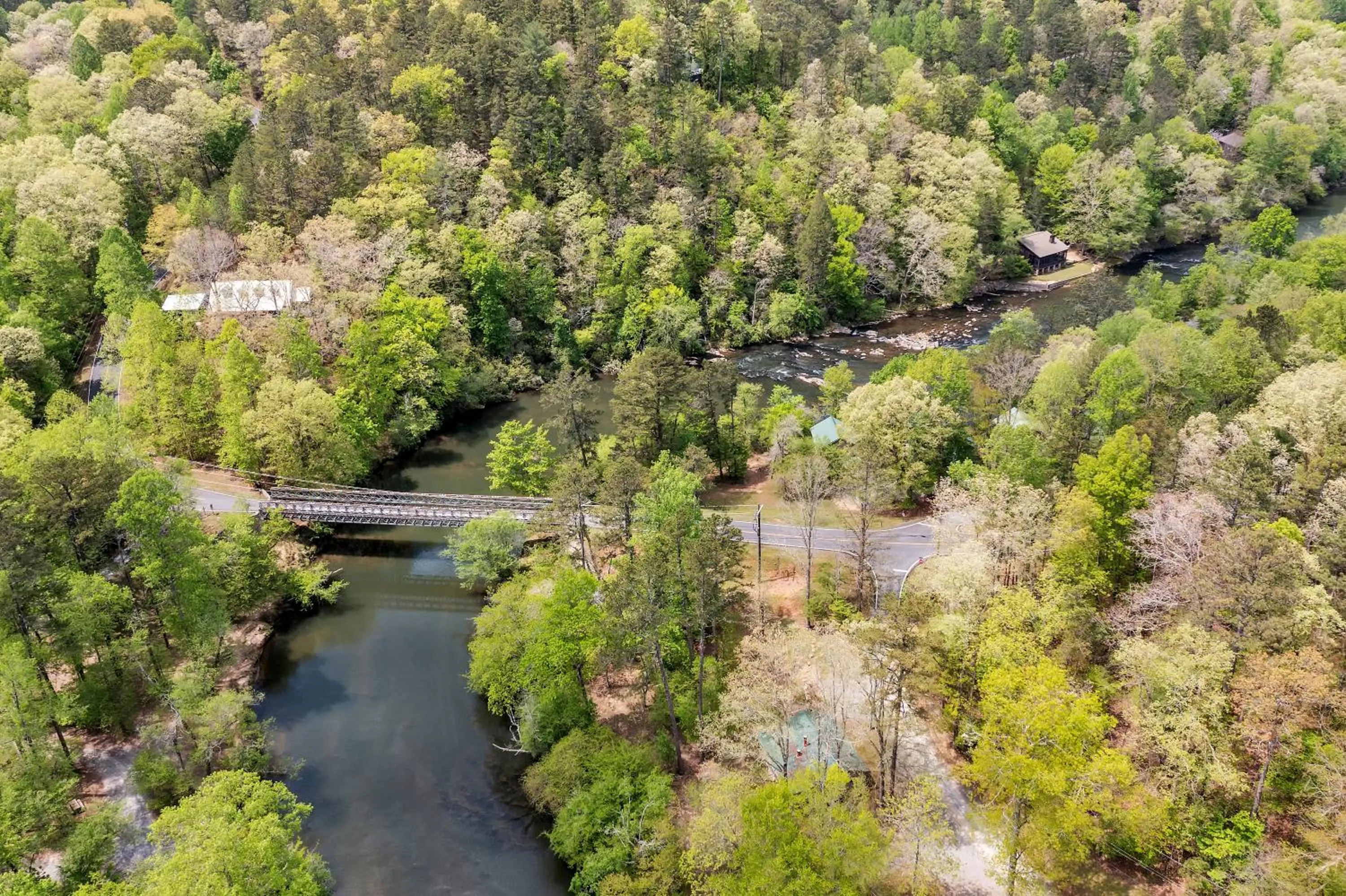 River view in Coosawattee River Resort
