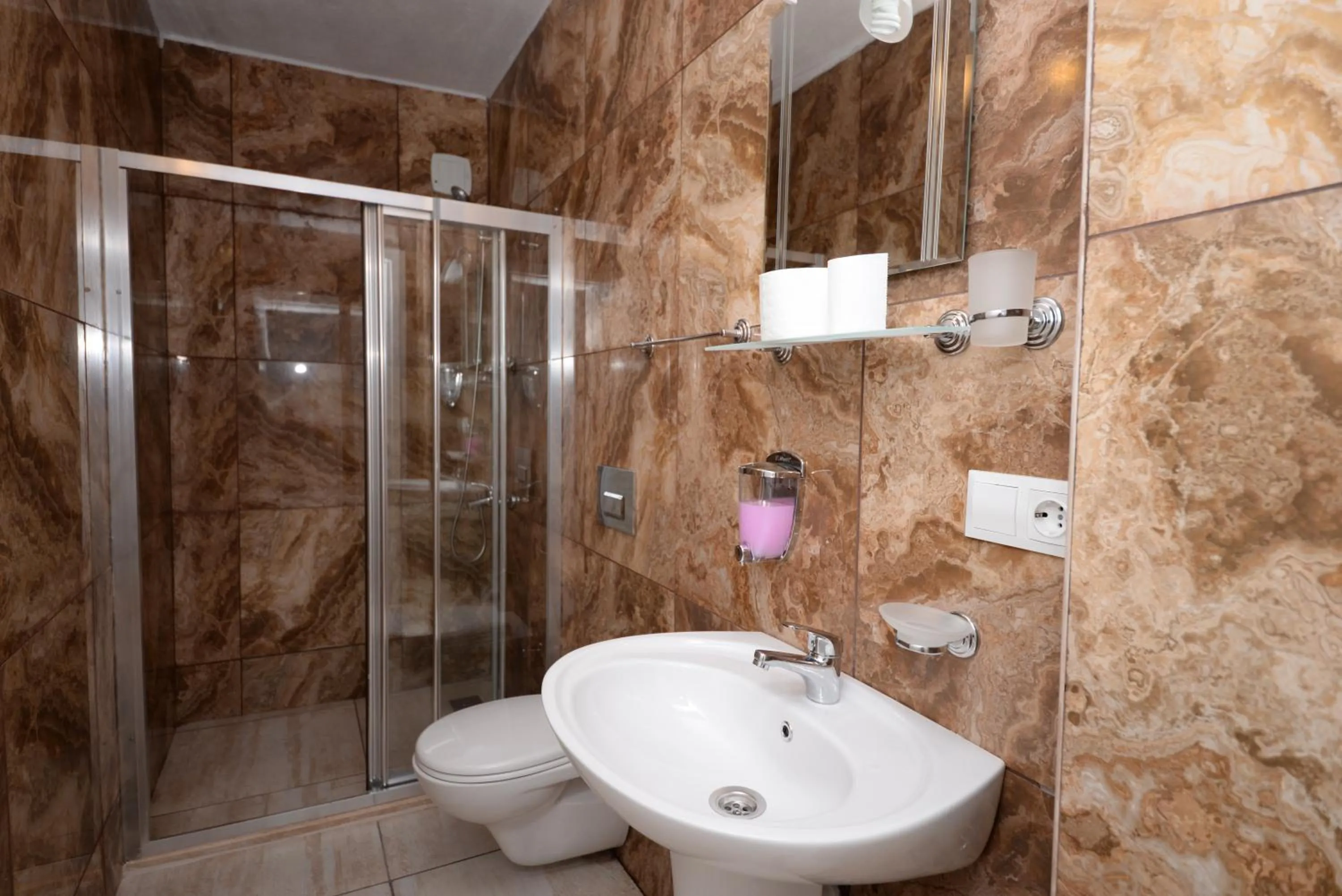 Bathroom in Neruda Hotel