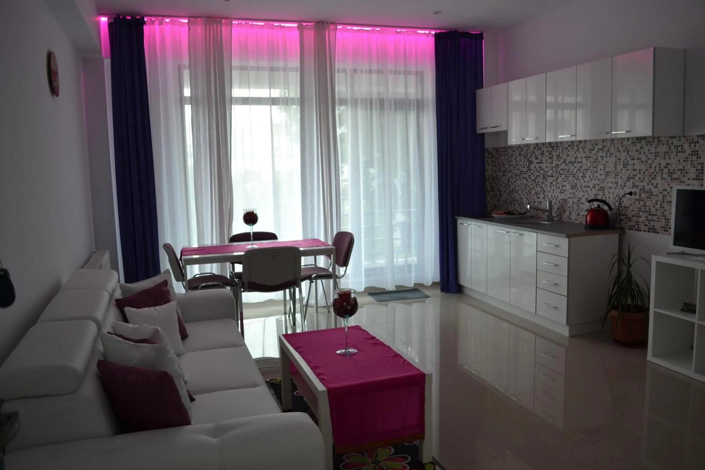 Living room in City Park Residence