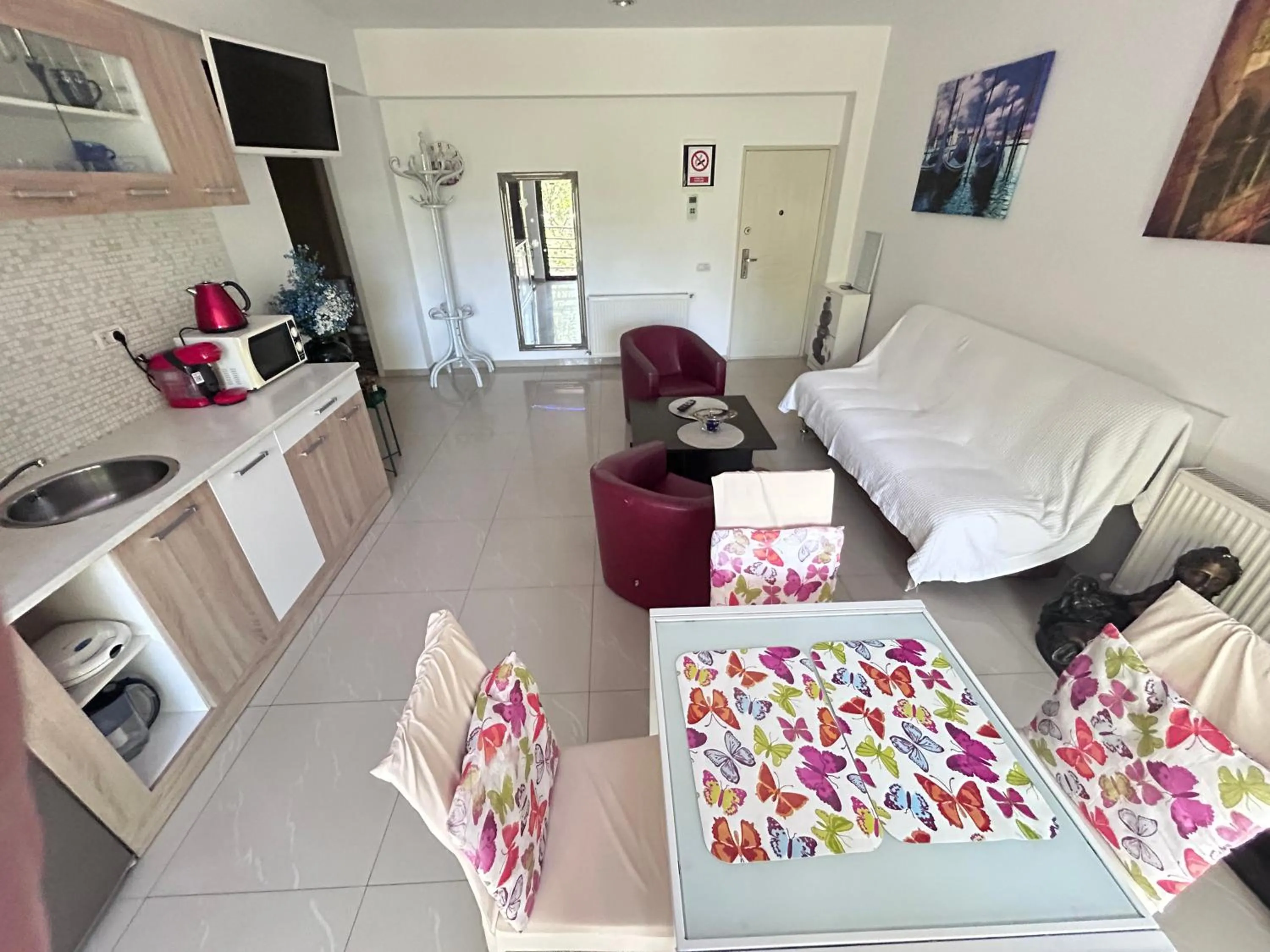 Bed in City Park Residence