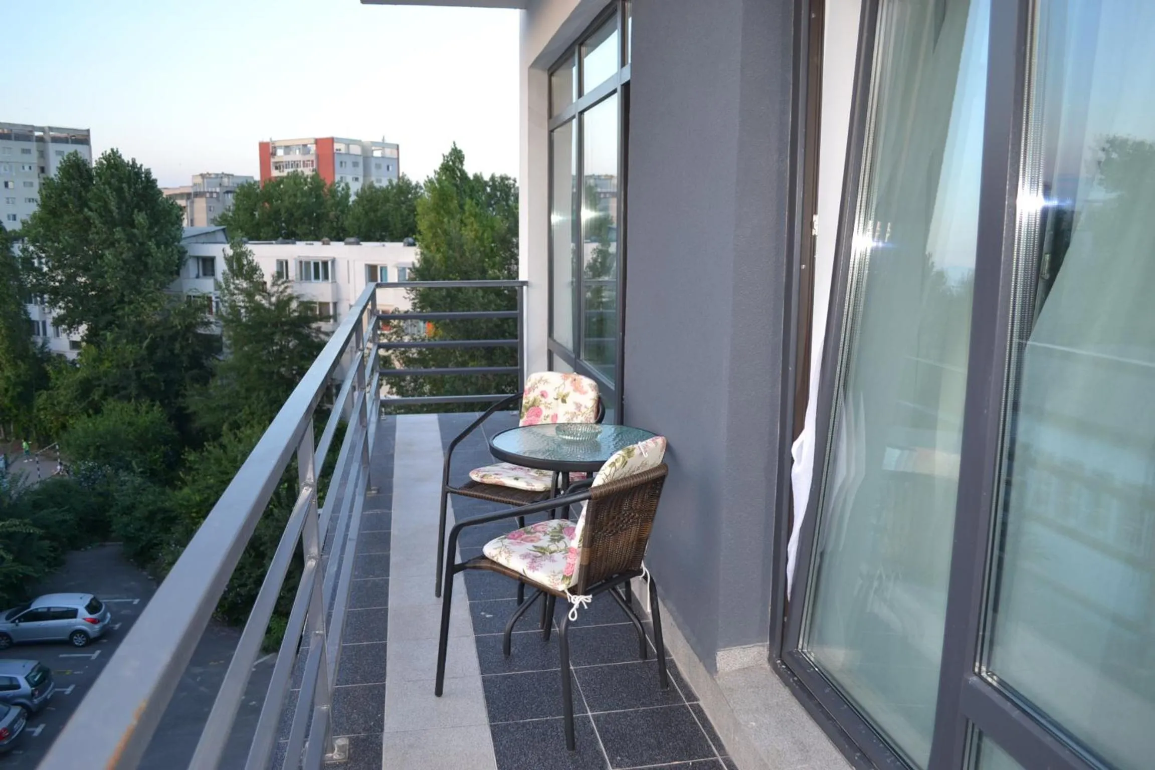 Balcony/Terrace in City Park Residence