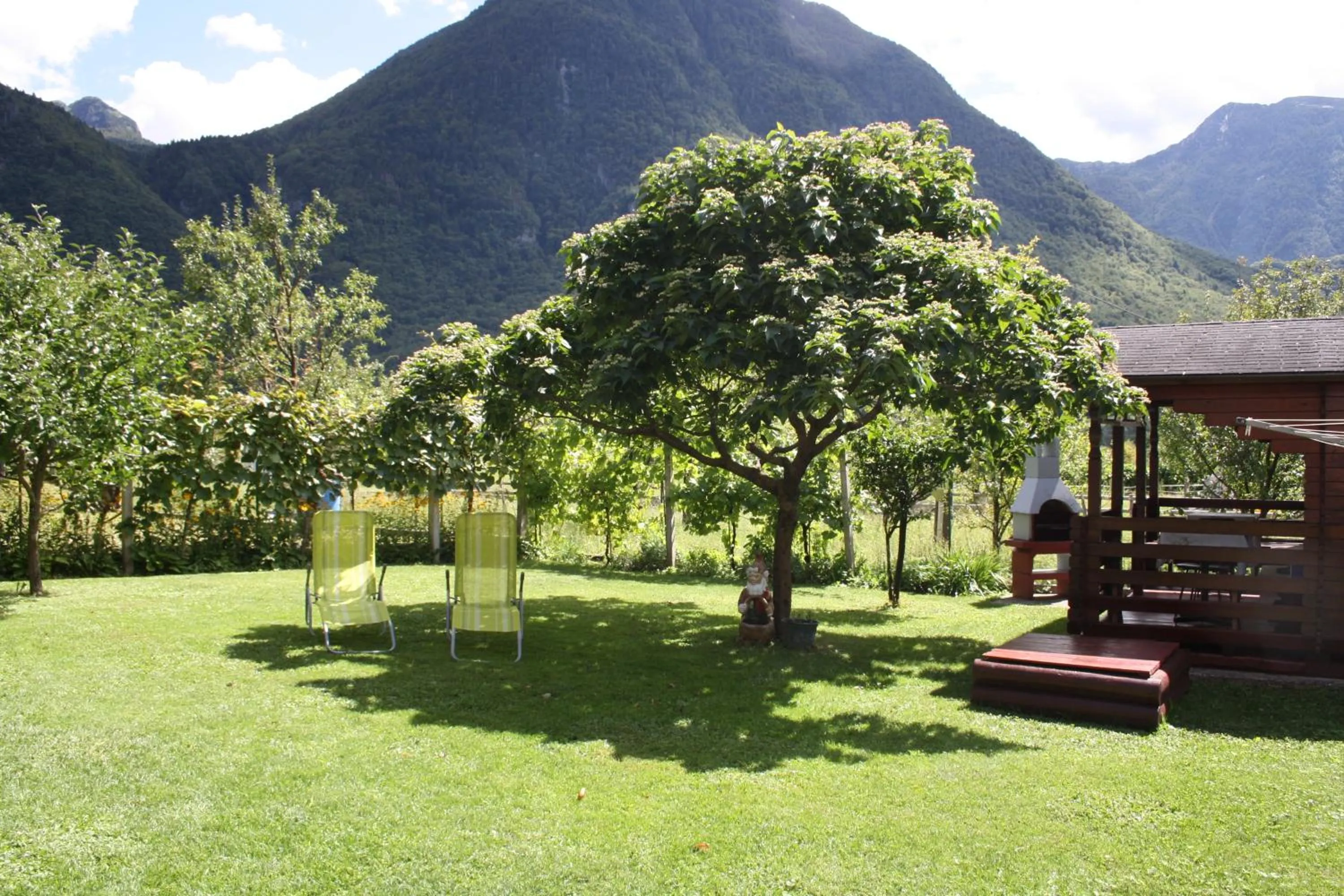 Garden in Apartments Kravanja